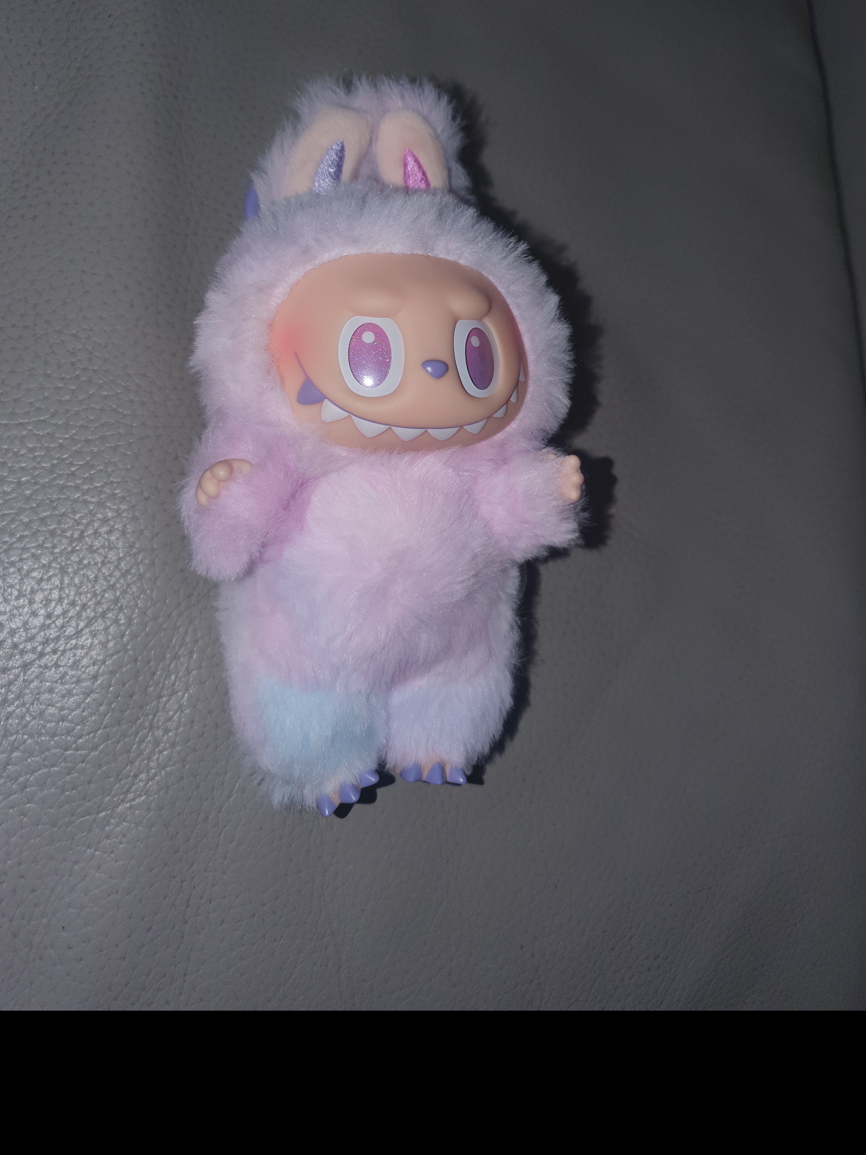 Pop Mart Labubu The Monsters Highlight Series Luck Keyring (Opened Case) 착용 스타일 - 2