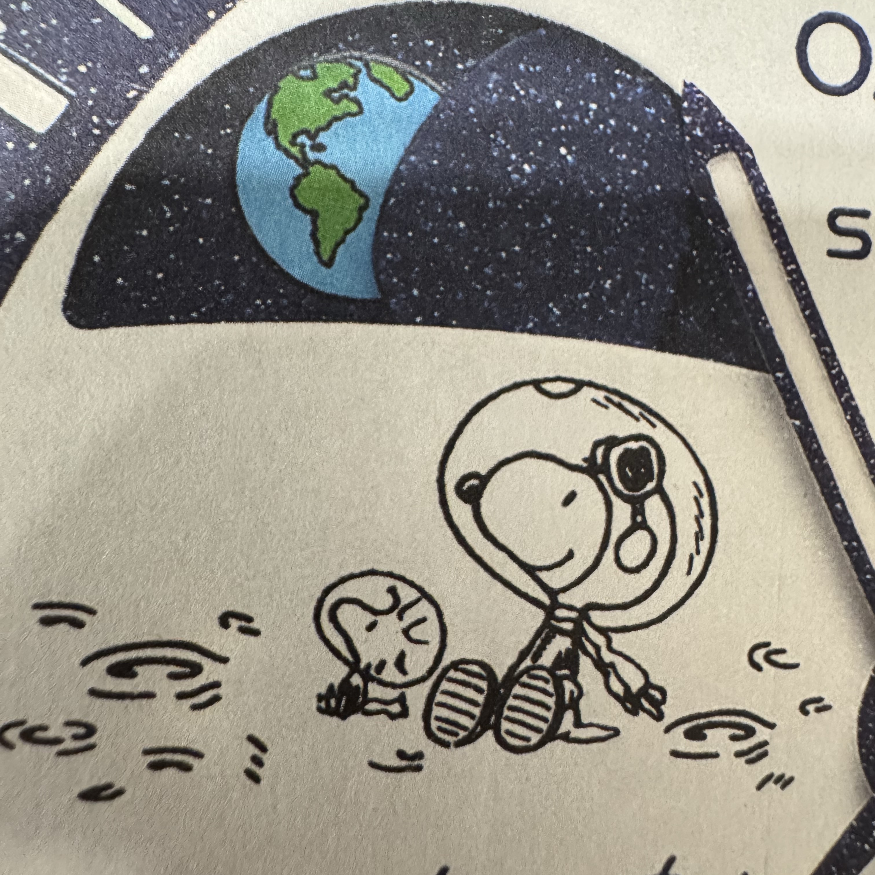 Swatch x Omega x Snoopy Bioceramic Moonswatch August's Mission To Earthphase 42mm Moonshine Gold 착용 스타일