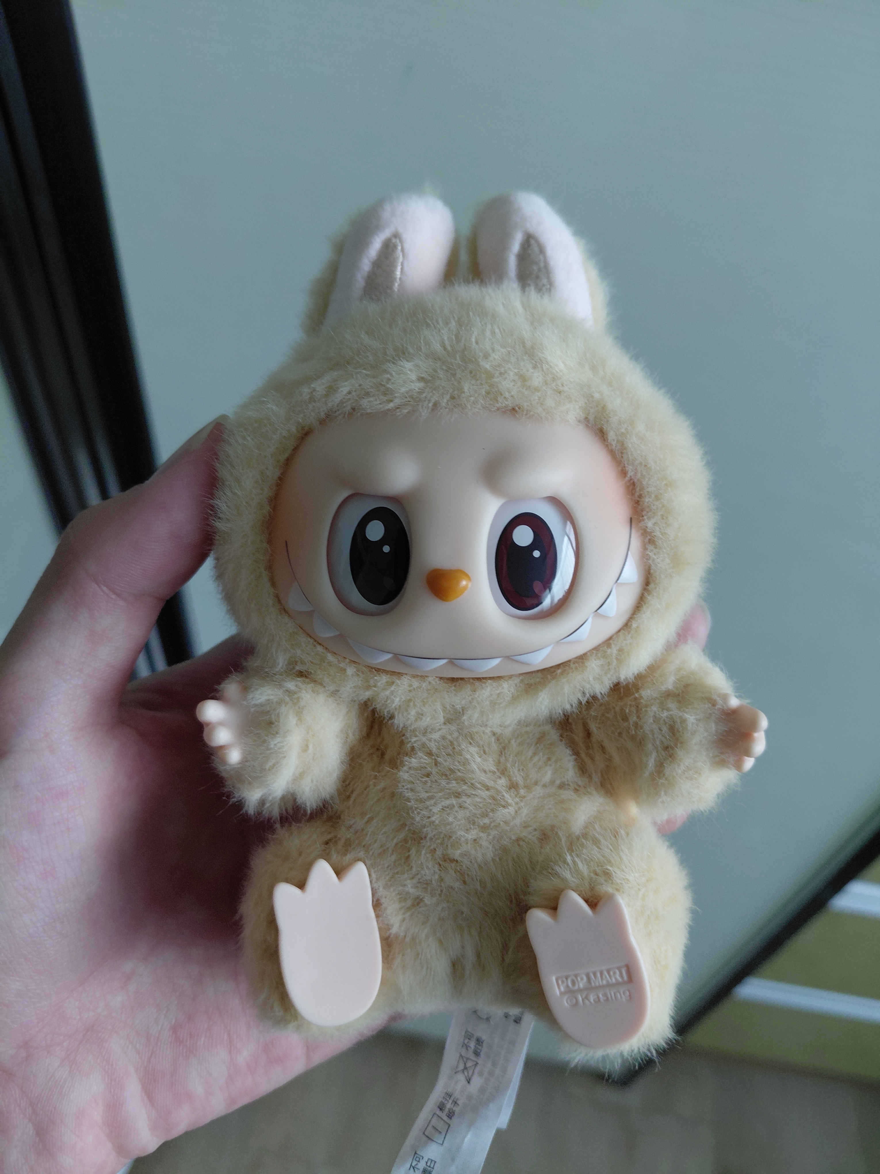 Pop Mart Labubu Let's Play Together Doll Series Baba Keyring (Opened Case) 착용 스타일