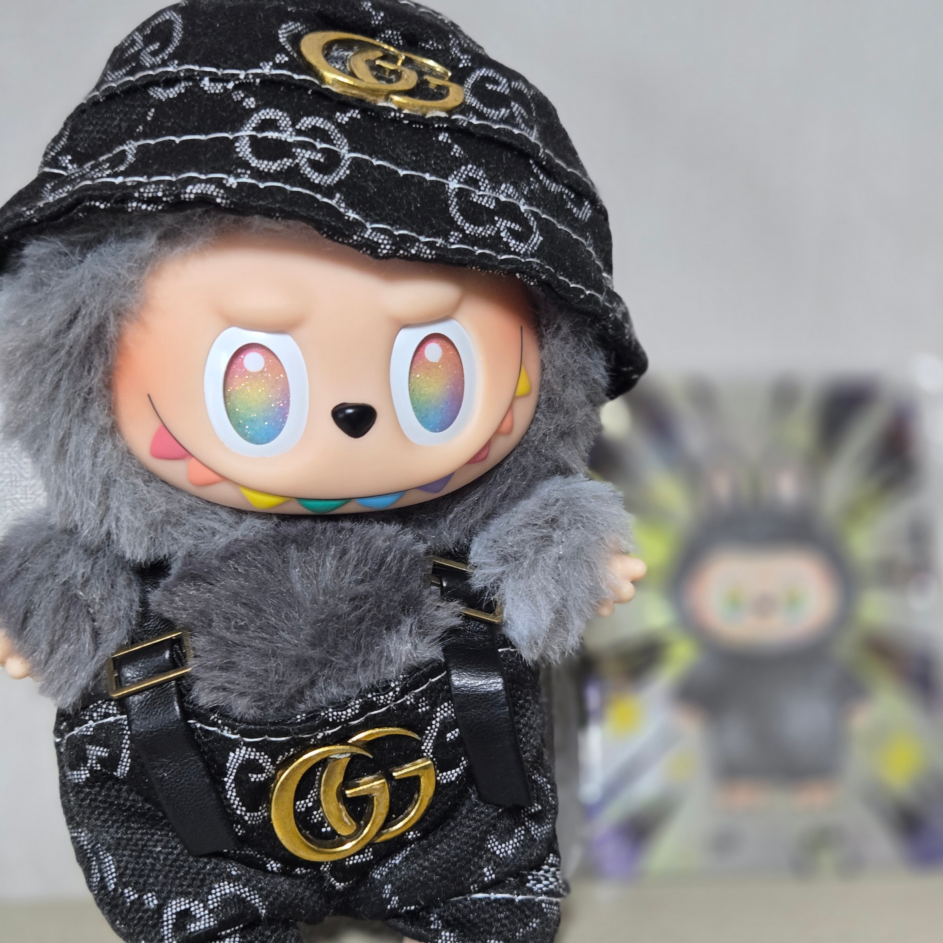 Pop Mart Labubu The Monsters Highlight Series ID Keyring (Opened Case) 착용 스타일 - 1