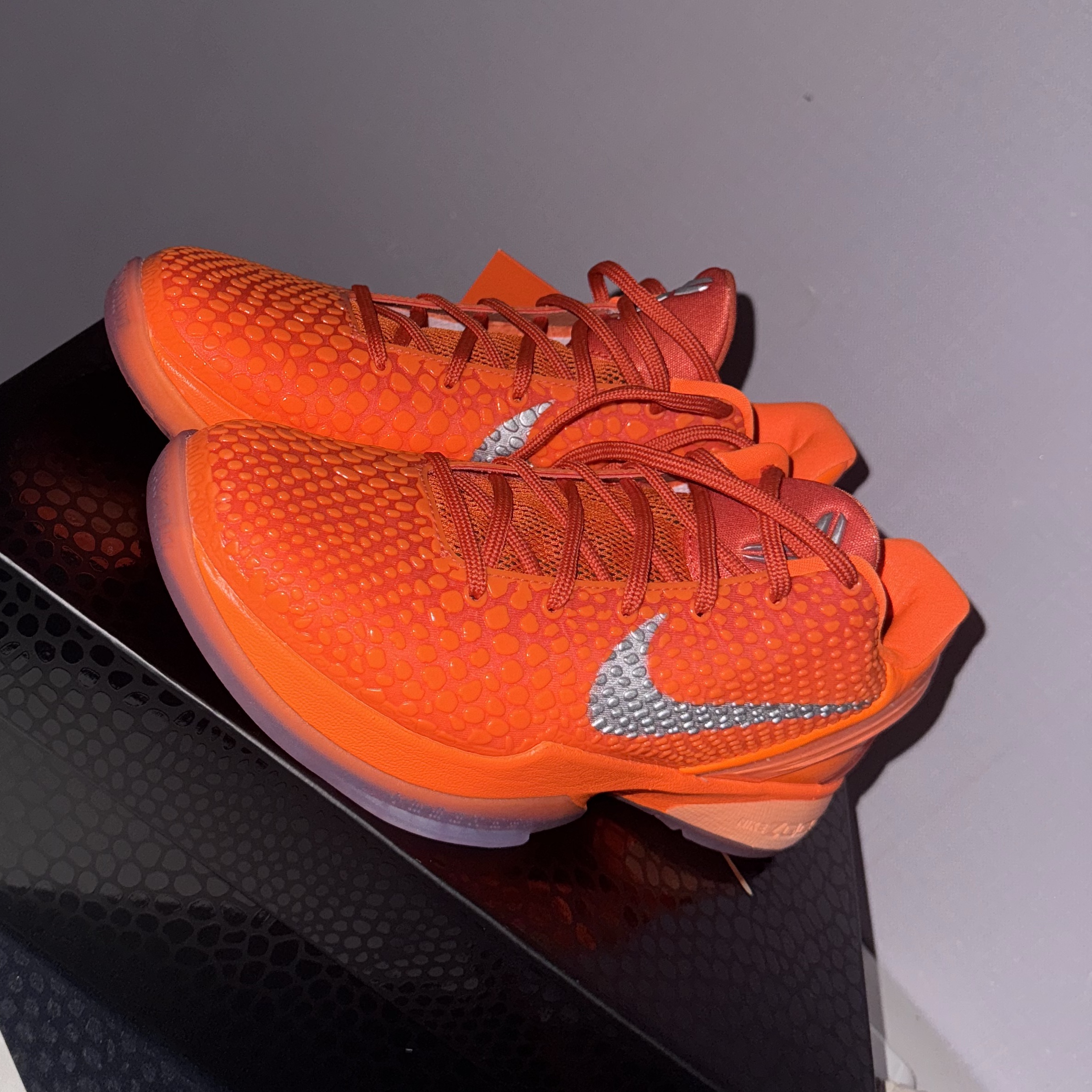 Nike Kobe 6 Protro Total Orange 착용 스타일
