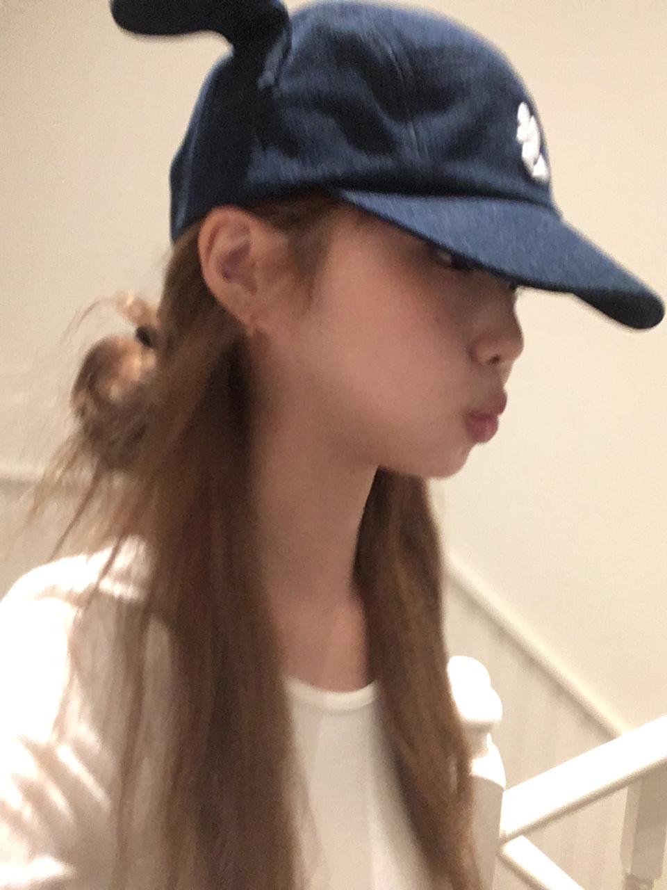 Yegg Twist Wing Cap Indigo 착용 스타일