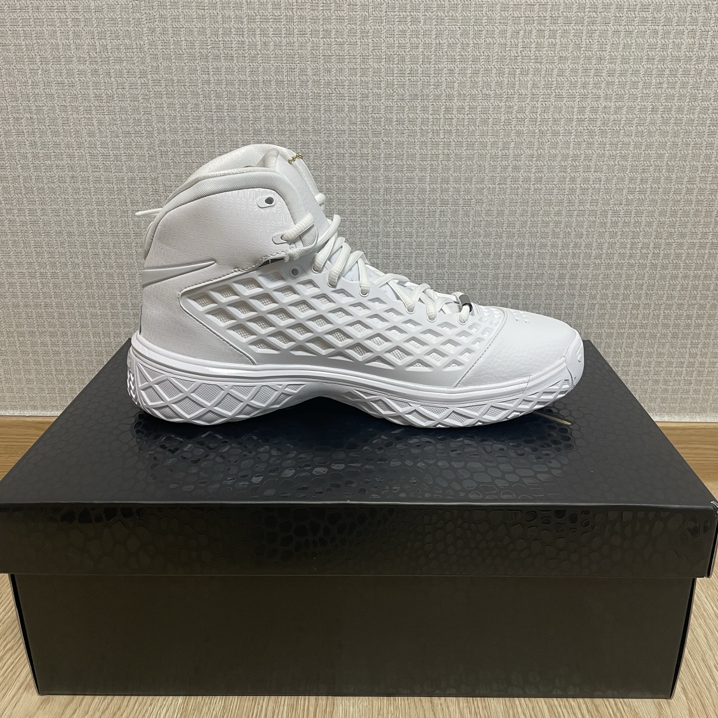 Nike Kobe 3 Protro Halo 착용 스타일 - 2