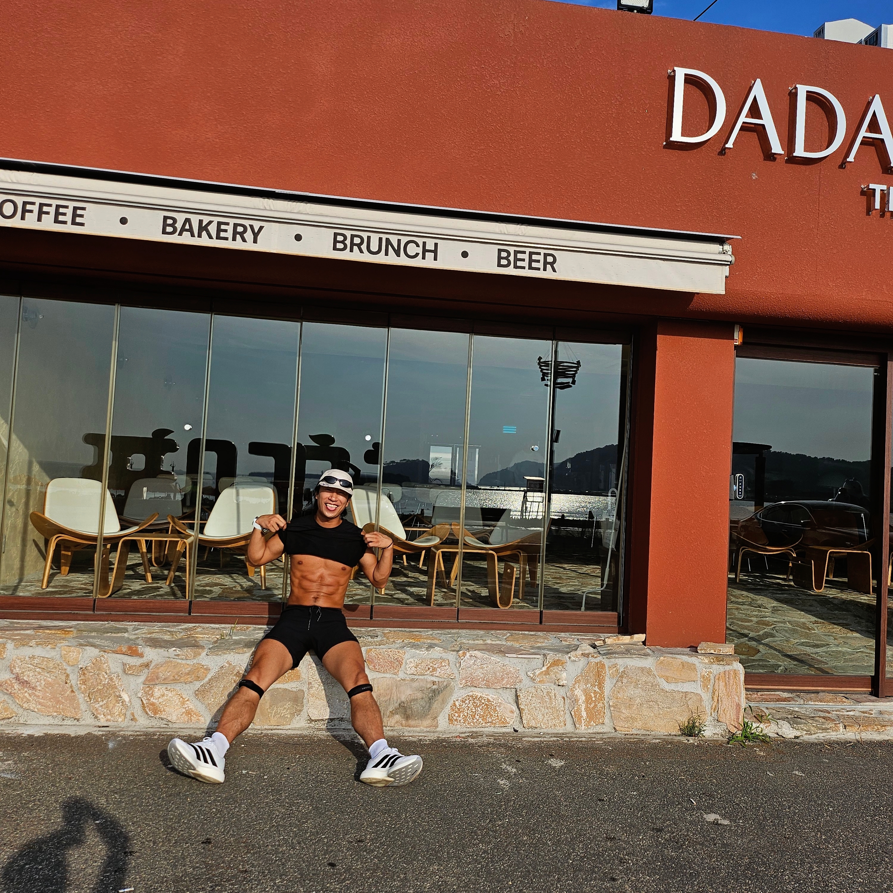 Adidas Adizero EVO SL Cloud White Core Black 착용 스타일 - 2