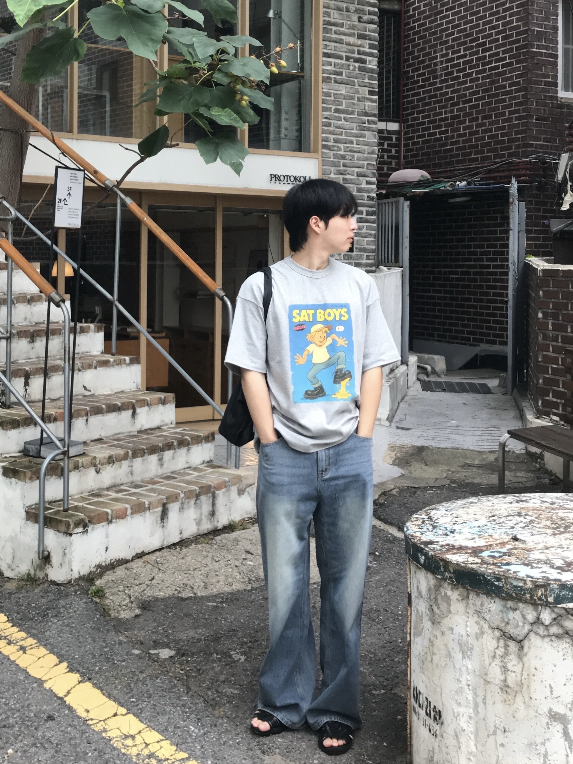 STU Sat Boys T-shirt Grey 착용 스타일 - 3