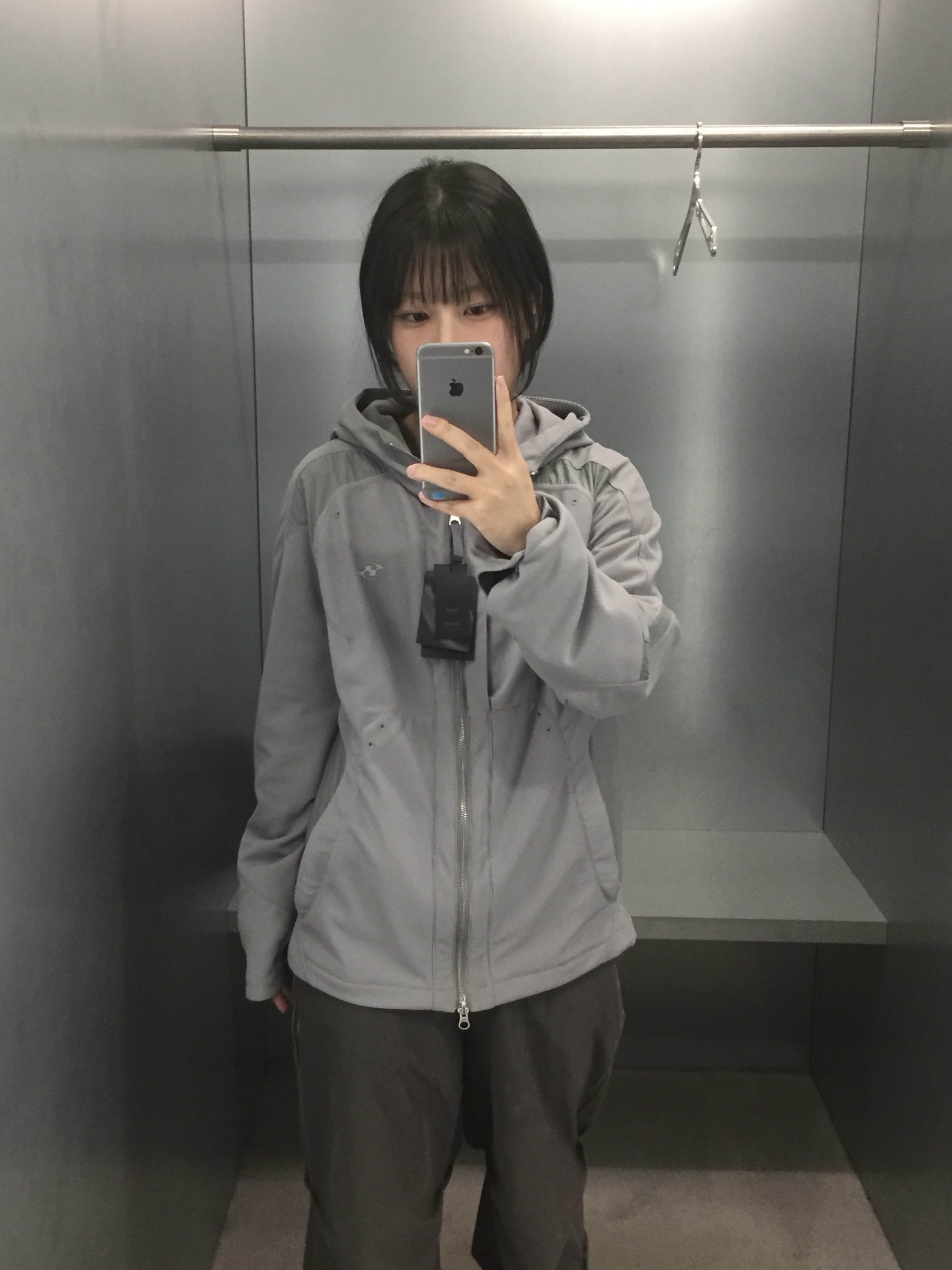 Sansan Gear Dual-Shade Jacket Grey - 25SS 착용 스타일 - 2