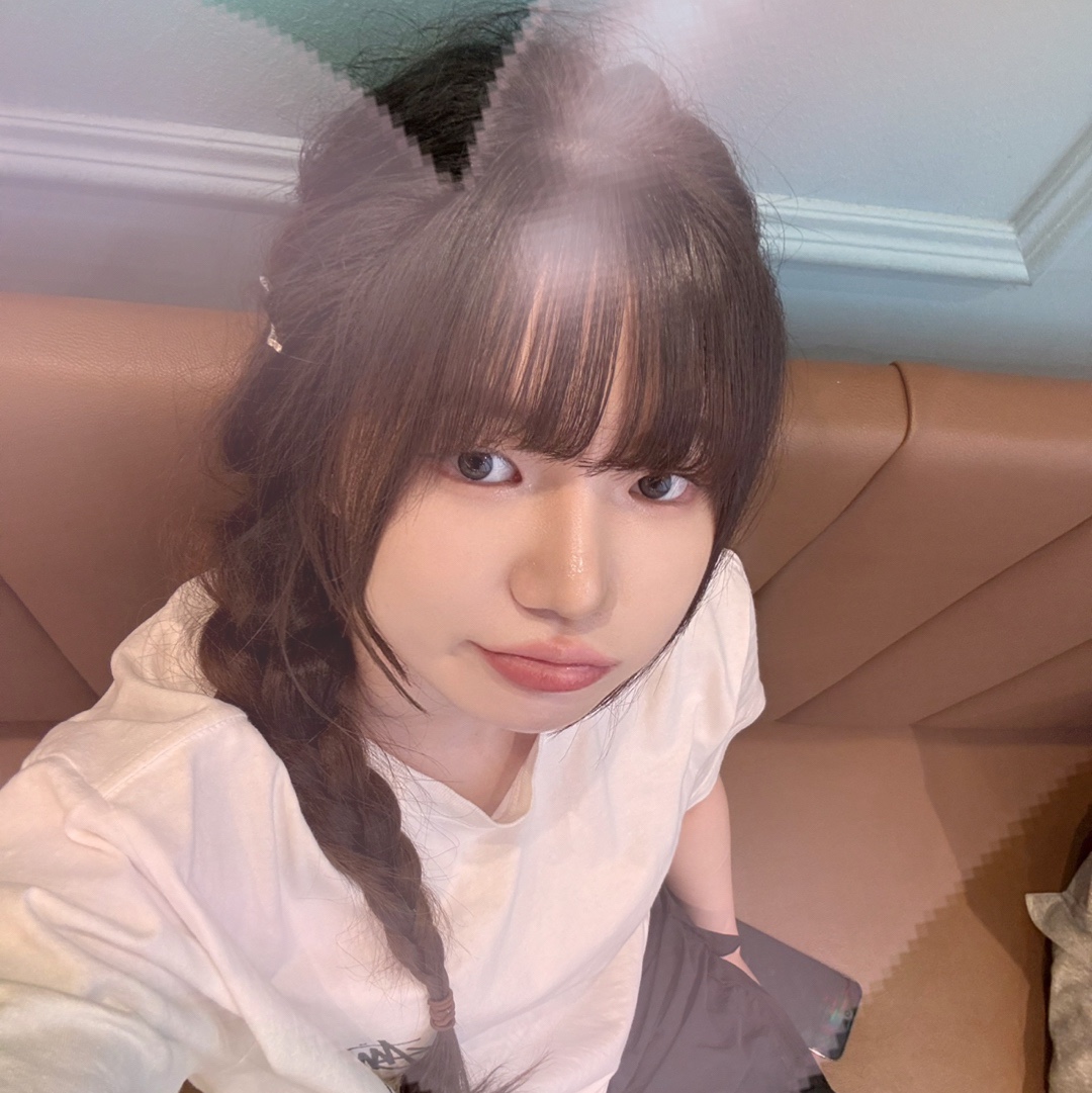 Stussy Basic Stussy T-Shirt White 2024, 2025 착용 스타일 - 2