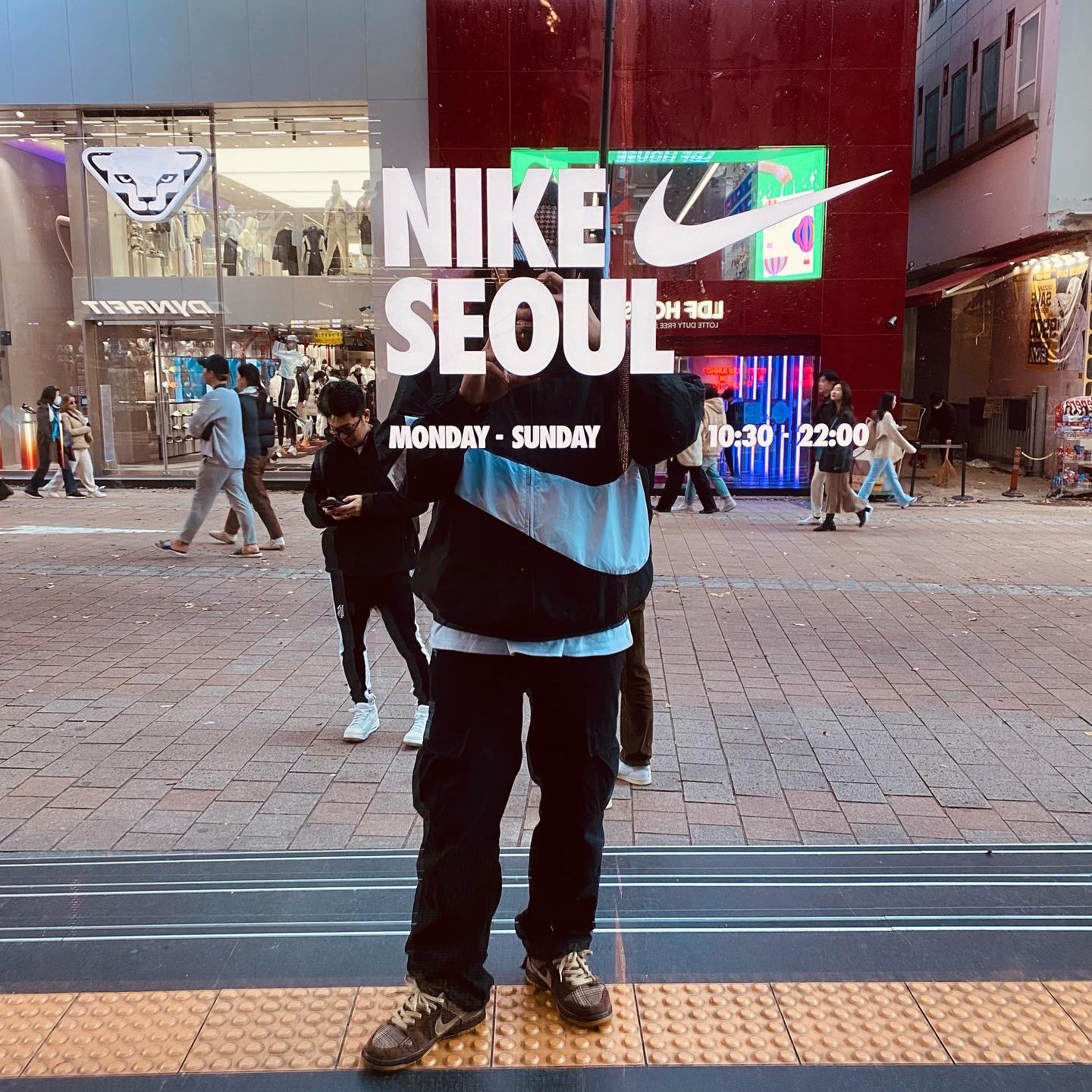 Nike Dunk SB Low Tweed 착용 스타일