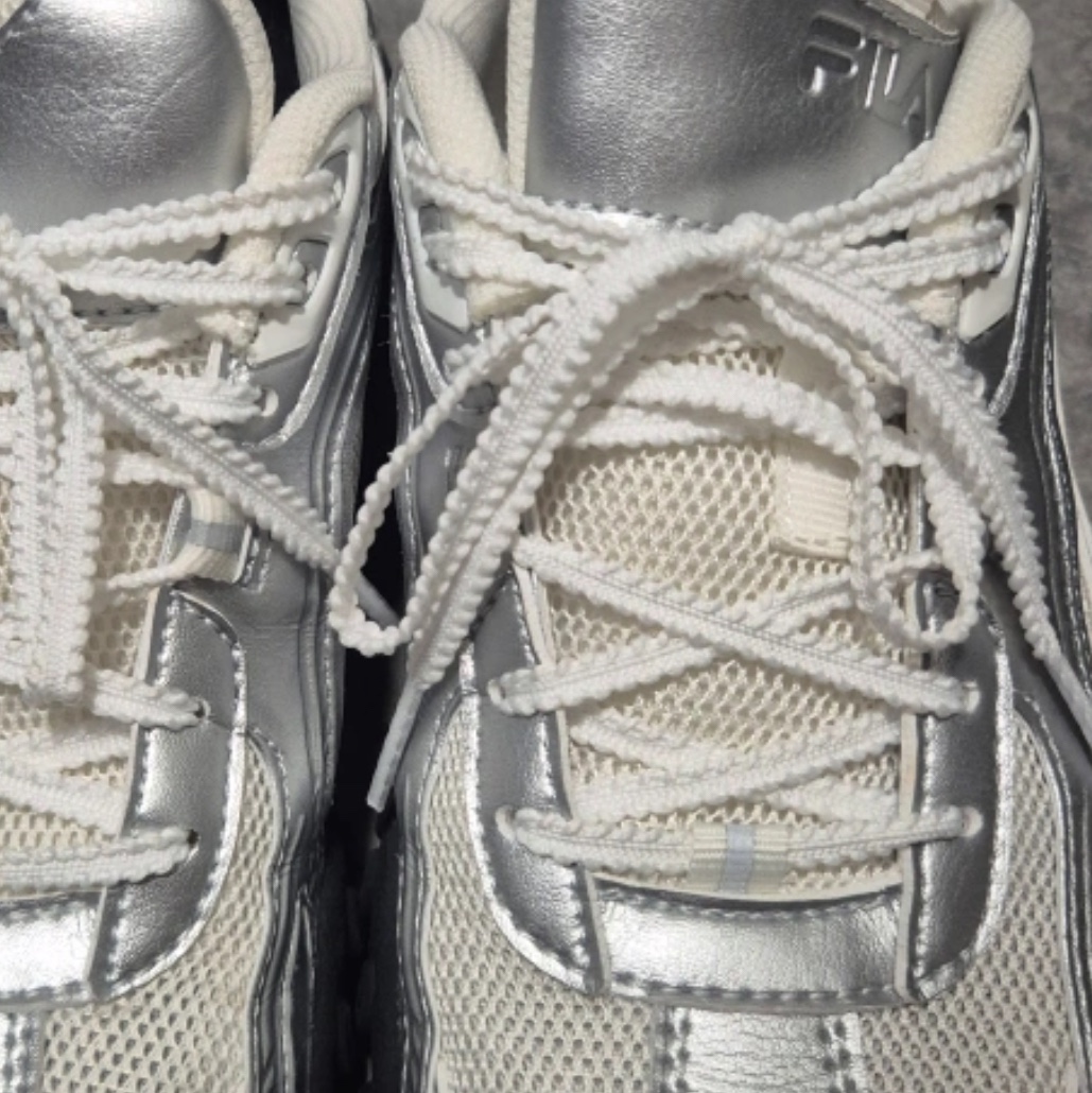 Fila Echappe MS Silver Moon 착용 스타일