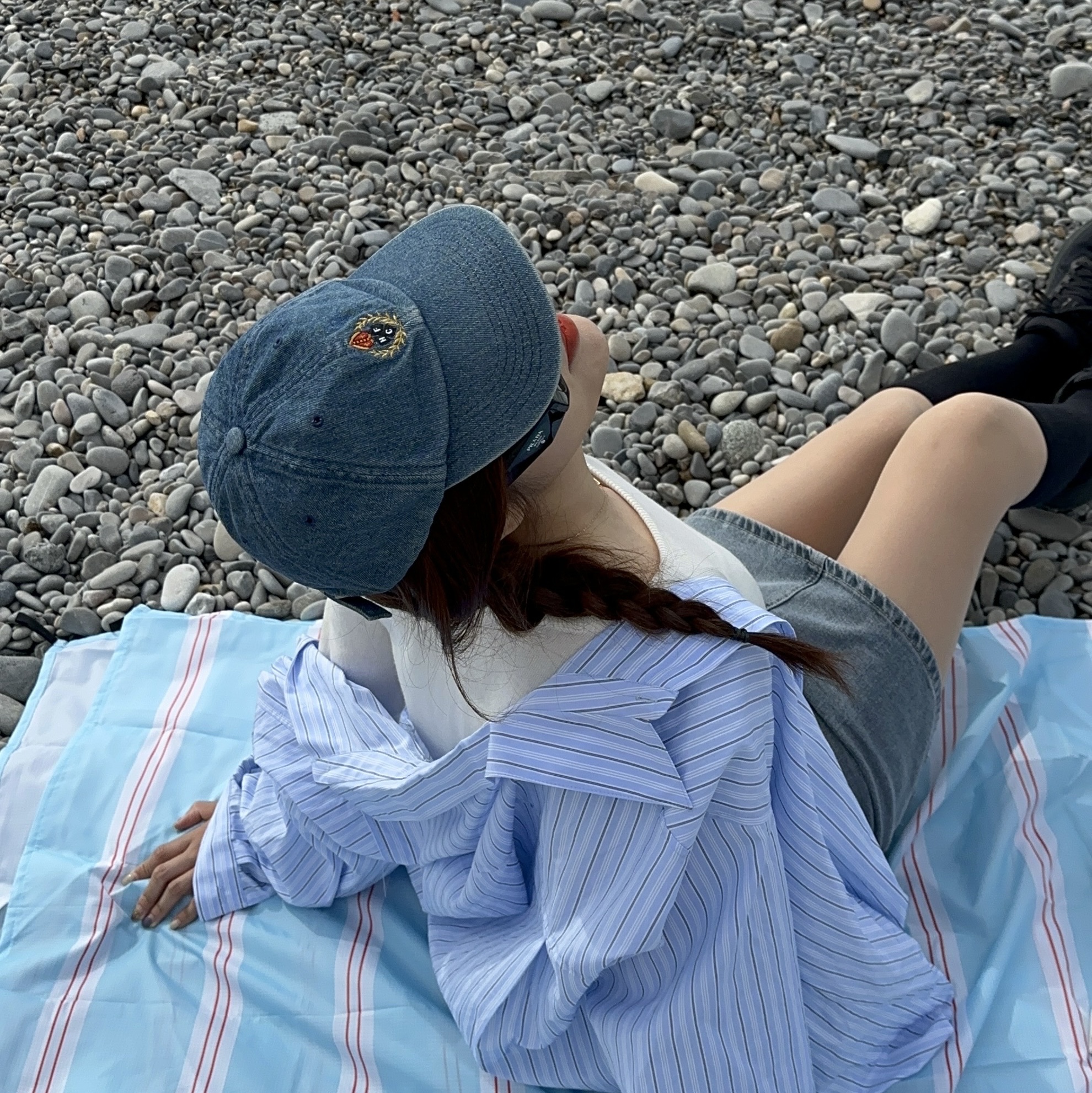 Heritage Floss Crest Twill Washed Cap Indigo, Prada Symbole Sunglasses Slate Gray Lenses Alternative Fit 착용 스타일 - 1
