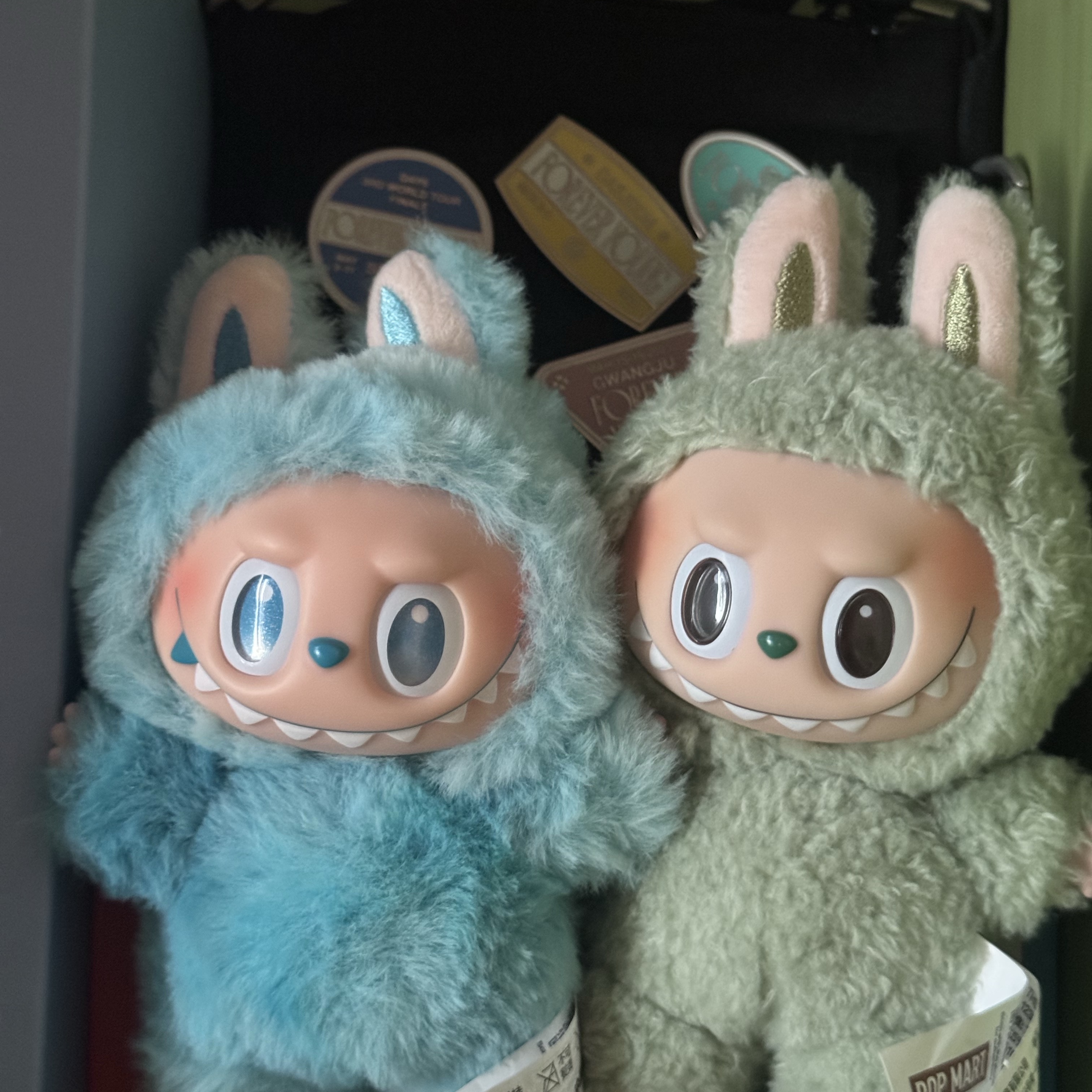 Pop Mart Labubu The Monsters Highlight Series Sealed Case (6 Blind Boxes) 착용 스타일