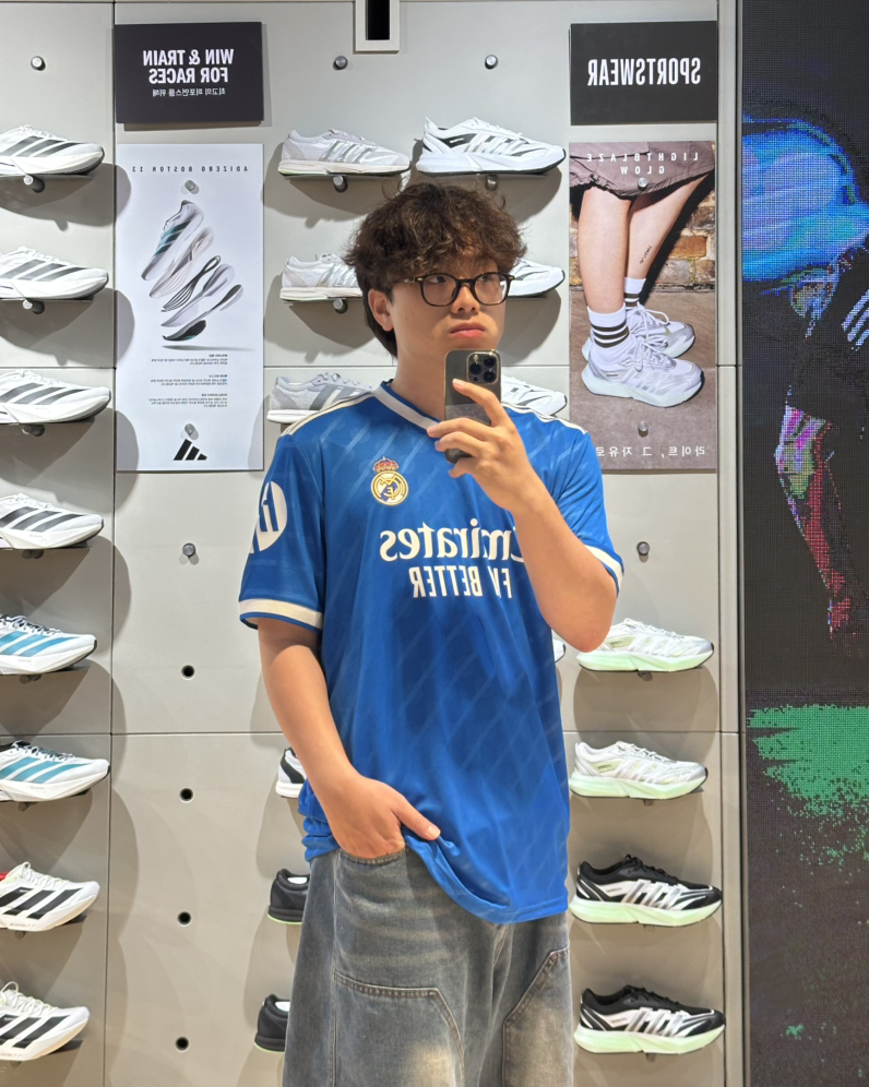 KREAM 프로필 이미지