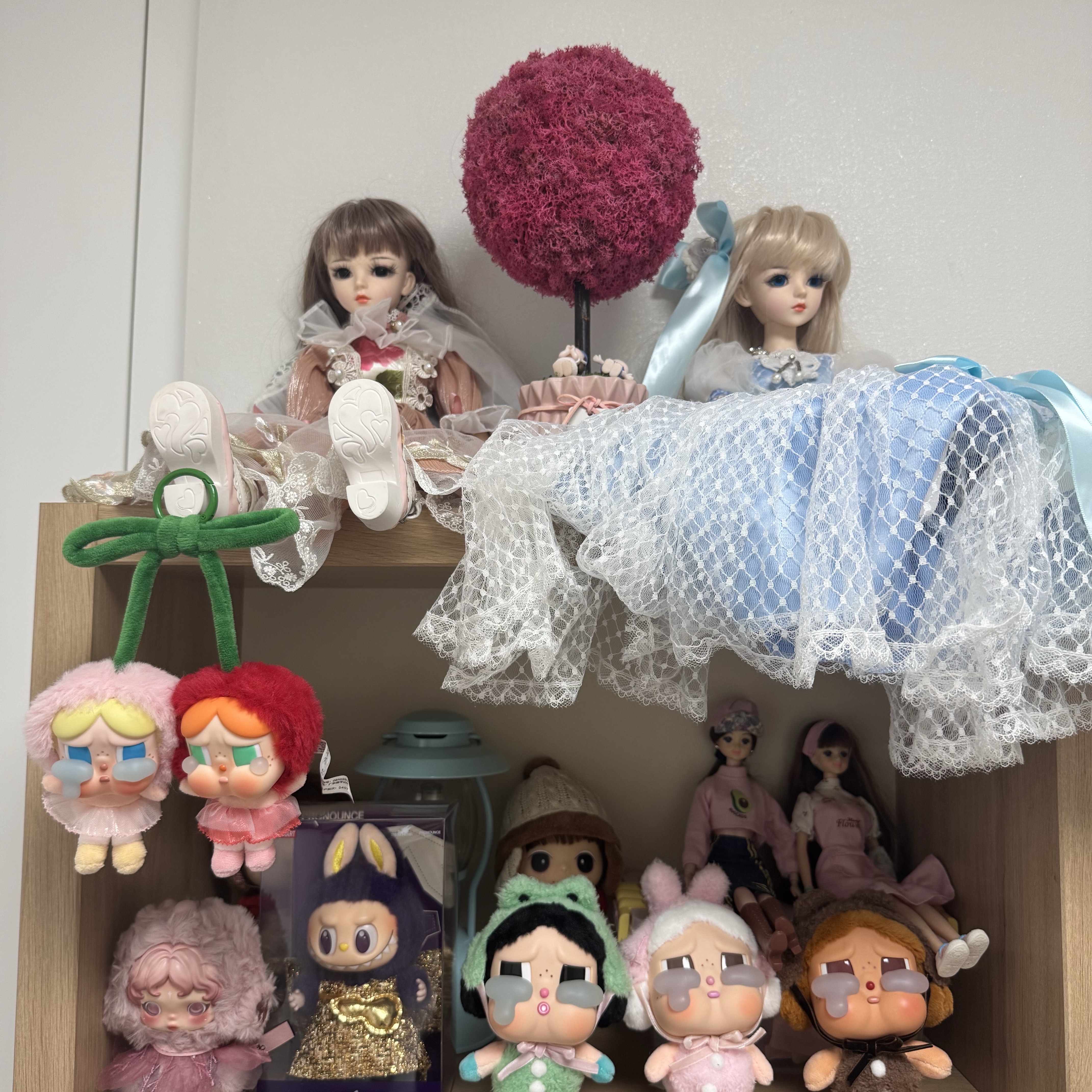 Pop Mart Skullpanda L’Impressionnisme Series Plush Doll Windflower (Opened Case), Pop Mart Crybaby Crying For Love Series Vinyl Plush 착용 스타일 - 1