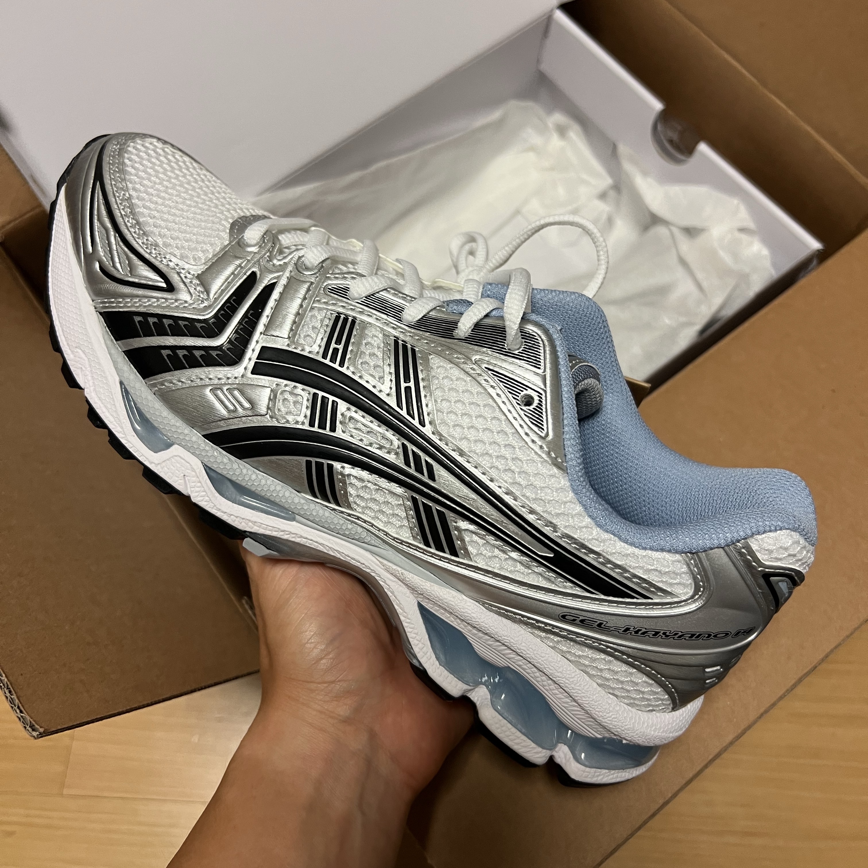 Asics x JJJJound Gel-Kayano 14 White Navy 착용 스타일