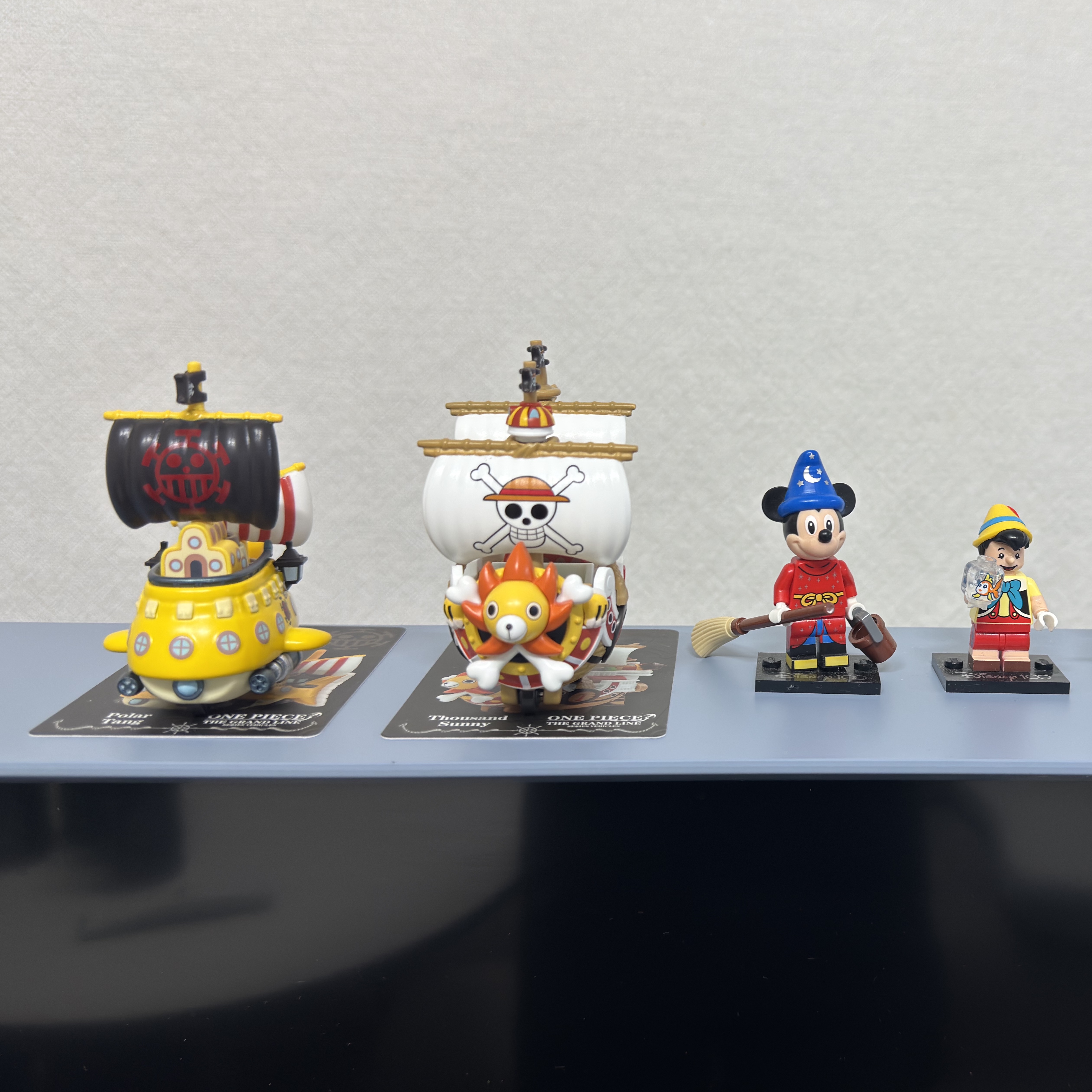 Pop Mart One Piece The Grand Line Series Vehicles Sealed Case (1 Blind Box) 착용 스타일
