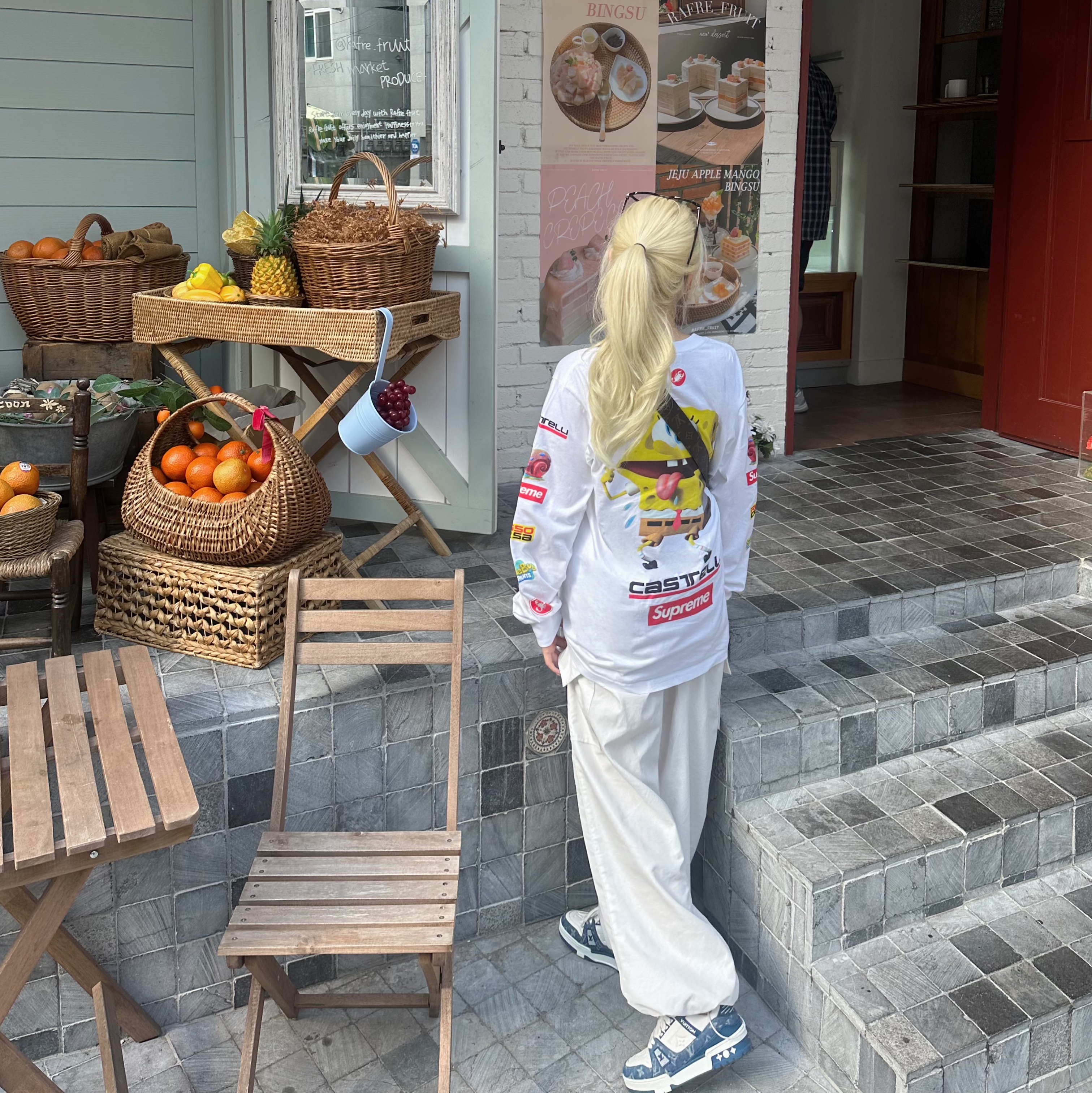 Supreme x SpongeBob SquarePants Castelli Racing L/S T-Shirt White - 25SS 착용 스타일 - 1