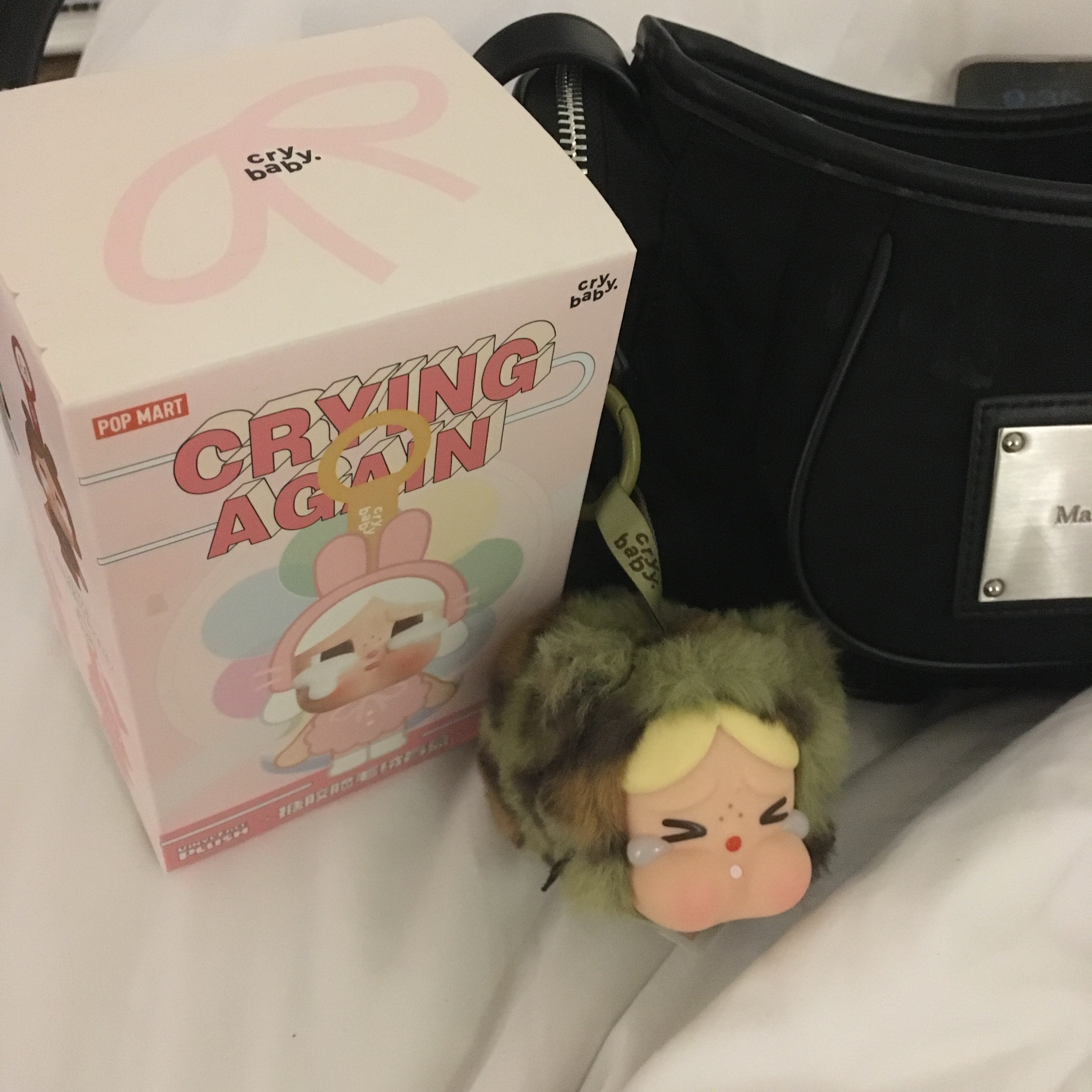 Pop Mart Crybaby Crying Again Series Plush Keyring Sealed Case (1 Blind Box), Pop Mart Crybaby Wild But Cutie Series Vinyl Plush Pendant Camo Cutie (Opened Case) 착용 스타일 - 1