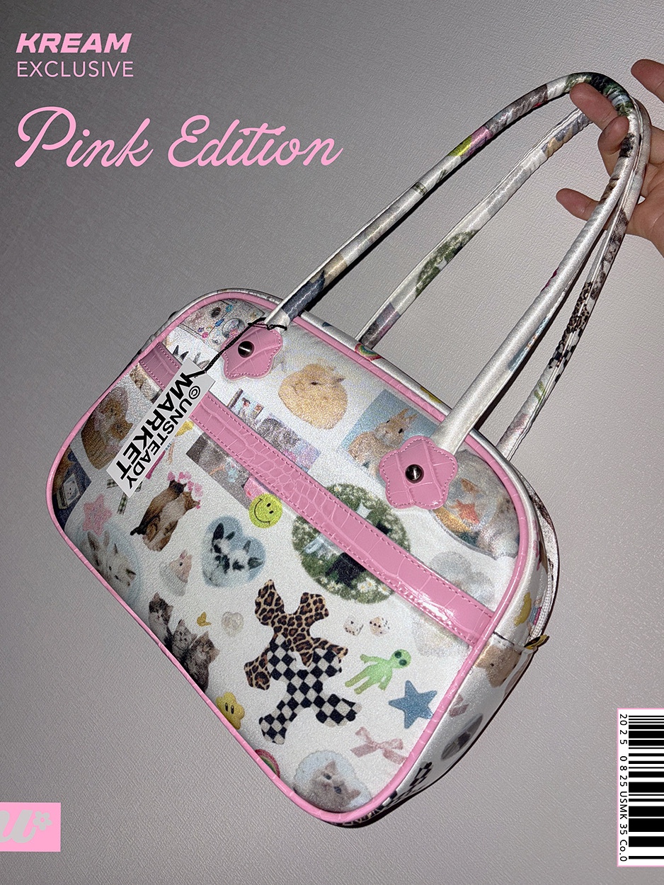 UnsteadyMarket Collage Tote Bag Pink 착용 스타일