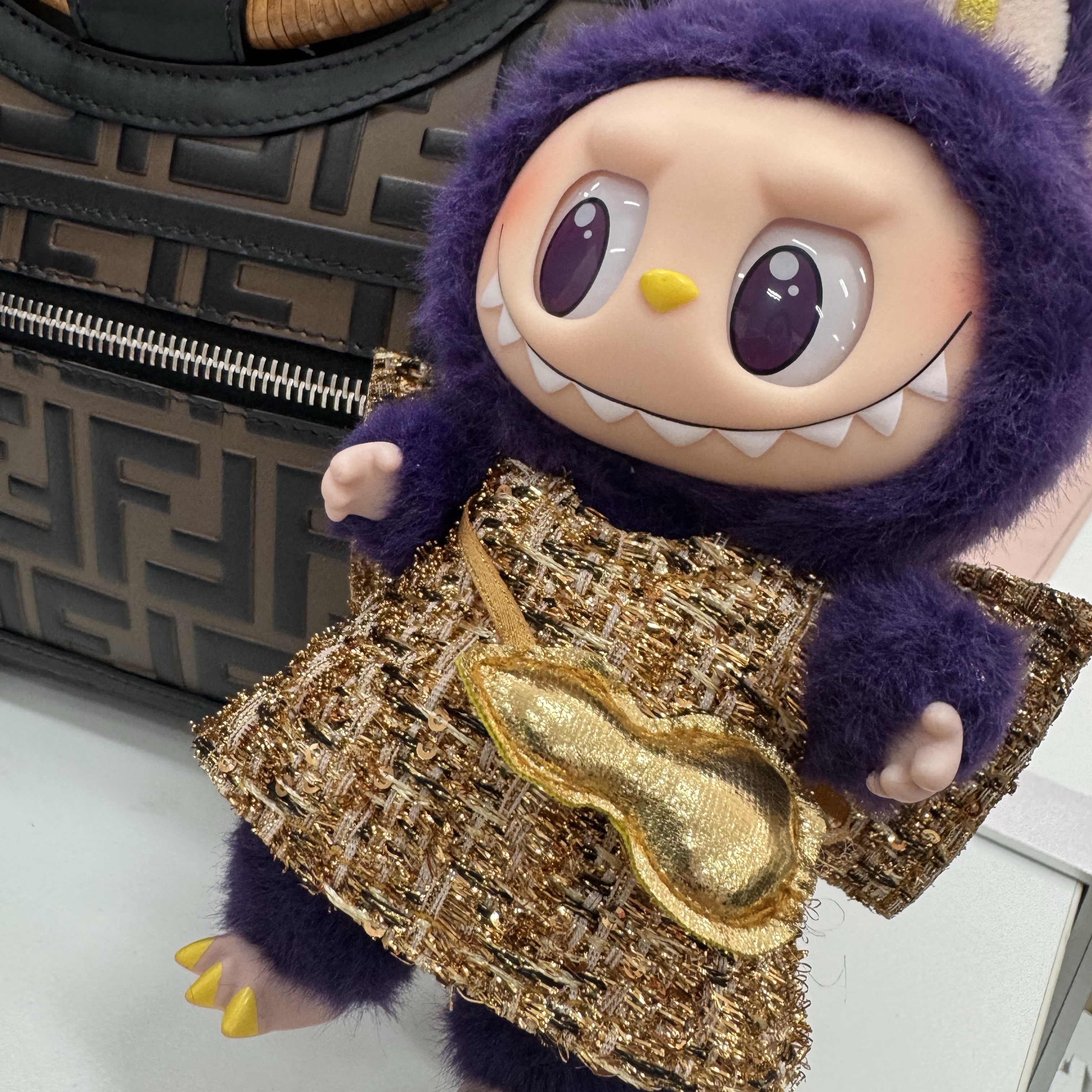 Pop Mart Labubu x Pronounce Lucky Fairy Toy Keyring 착용 스타일