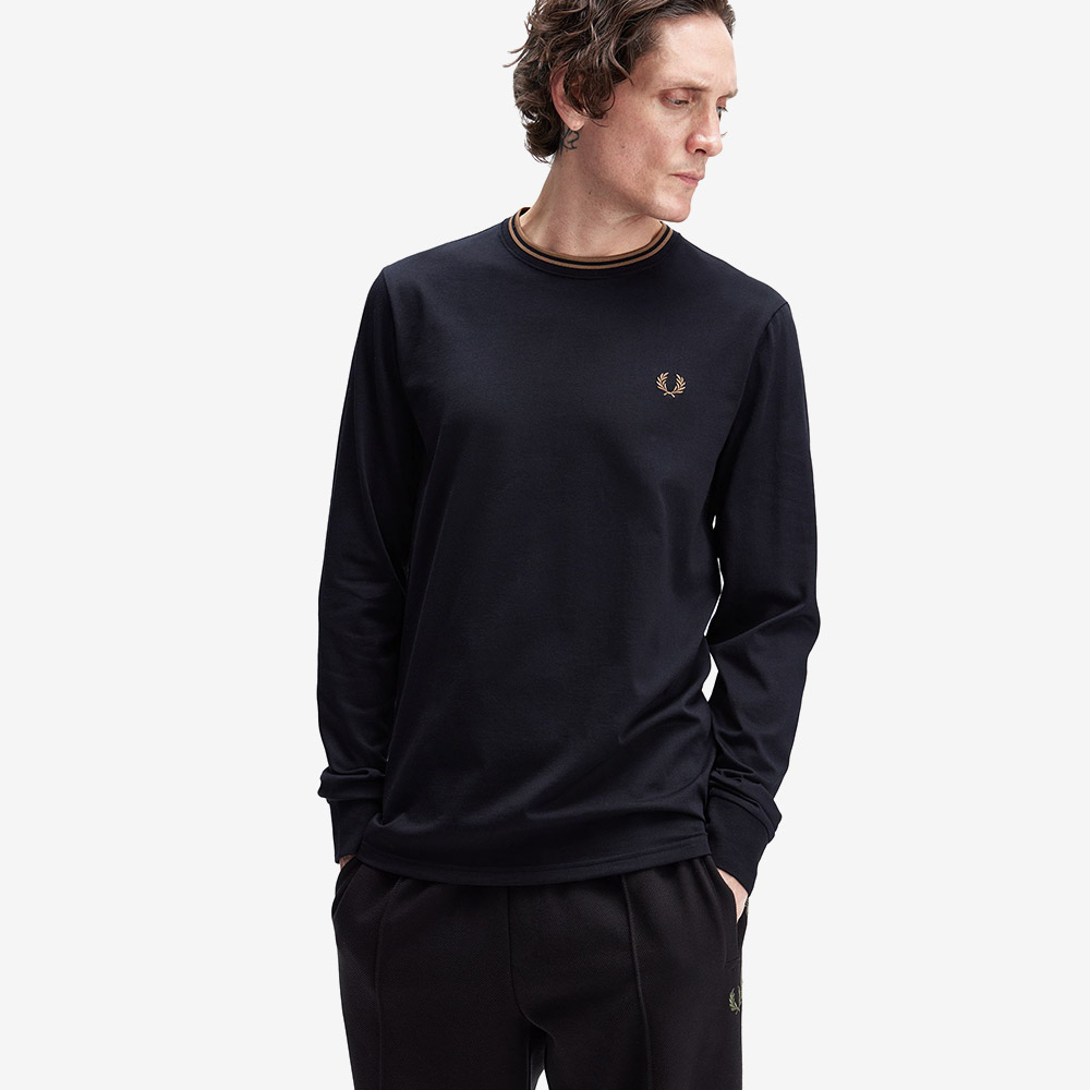 프레드페리 롱슬리브 트윈 팁 티셔츠 블랙(Fred Perry Long Sleeve Twin Tipped T-Shirt Black) - 4