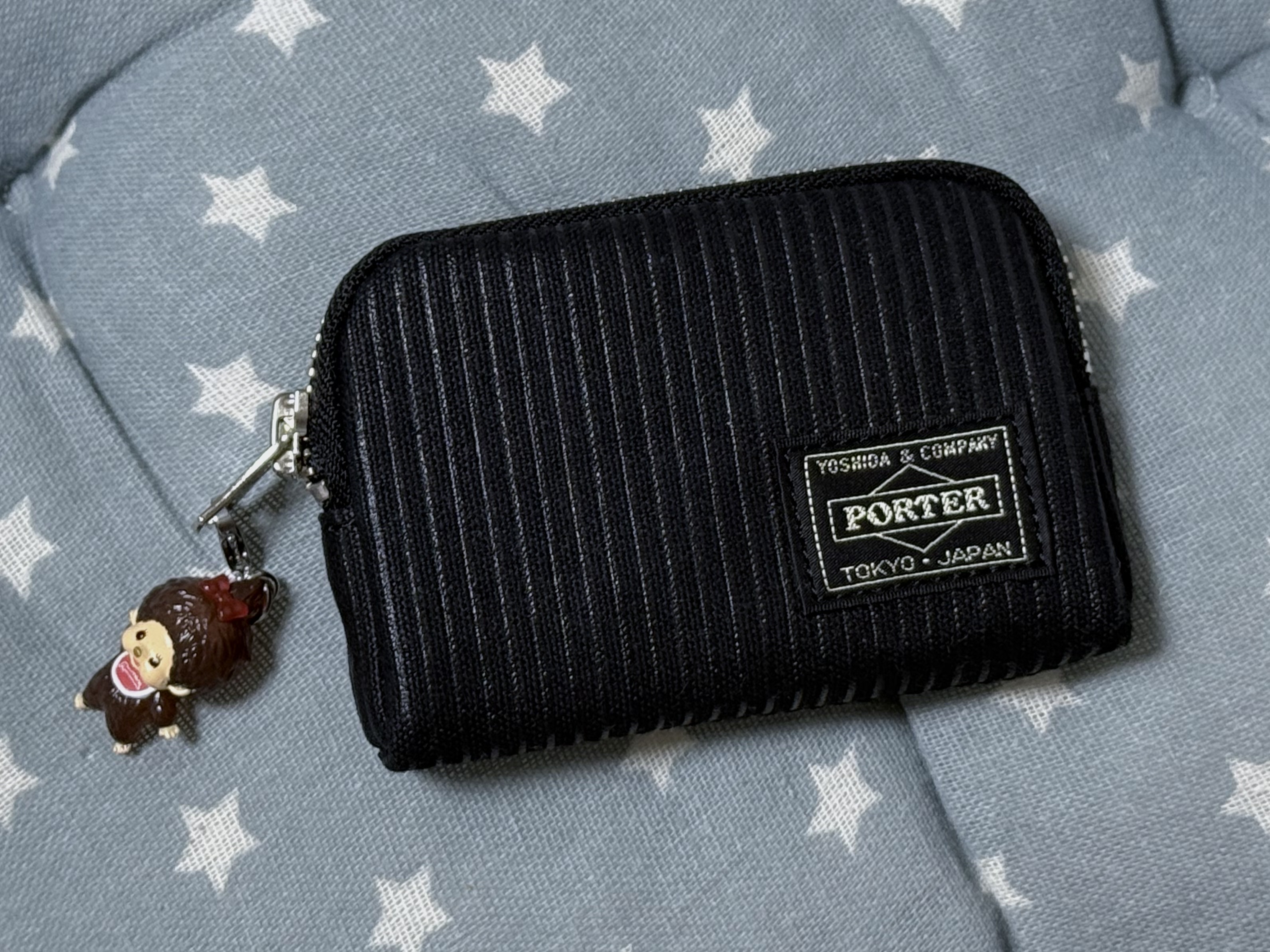 Porter Drawing Coin Key Case Black 착용 스타일
