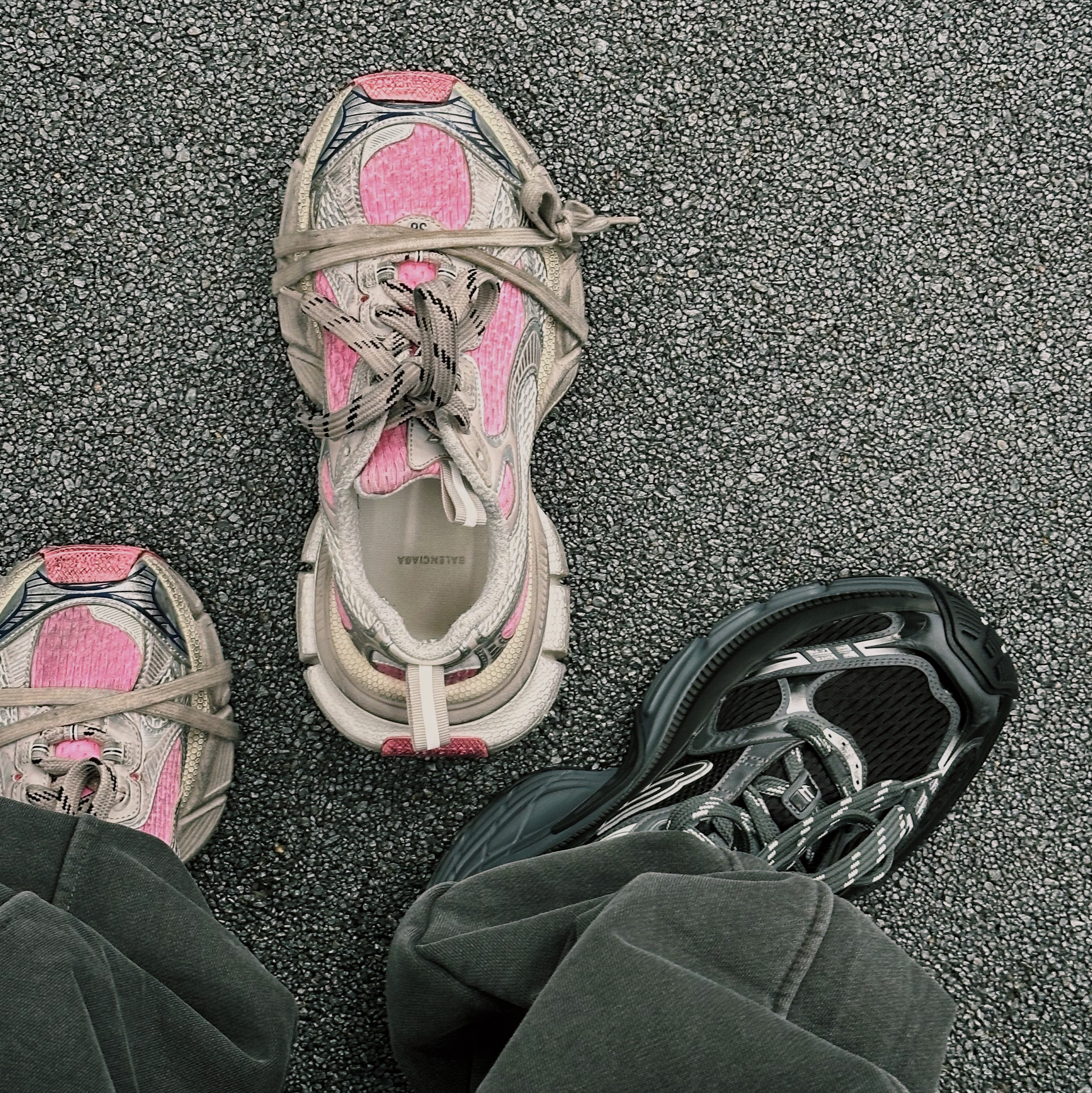 (W) Balenciaga 3XL Sneakers White Gray Pink, Balenciaga 6XL Sneakers Black Gray 착용 스타일