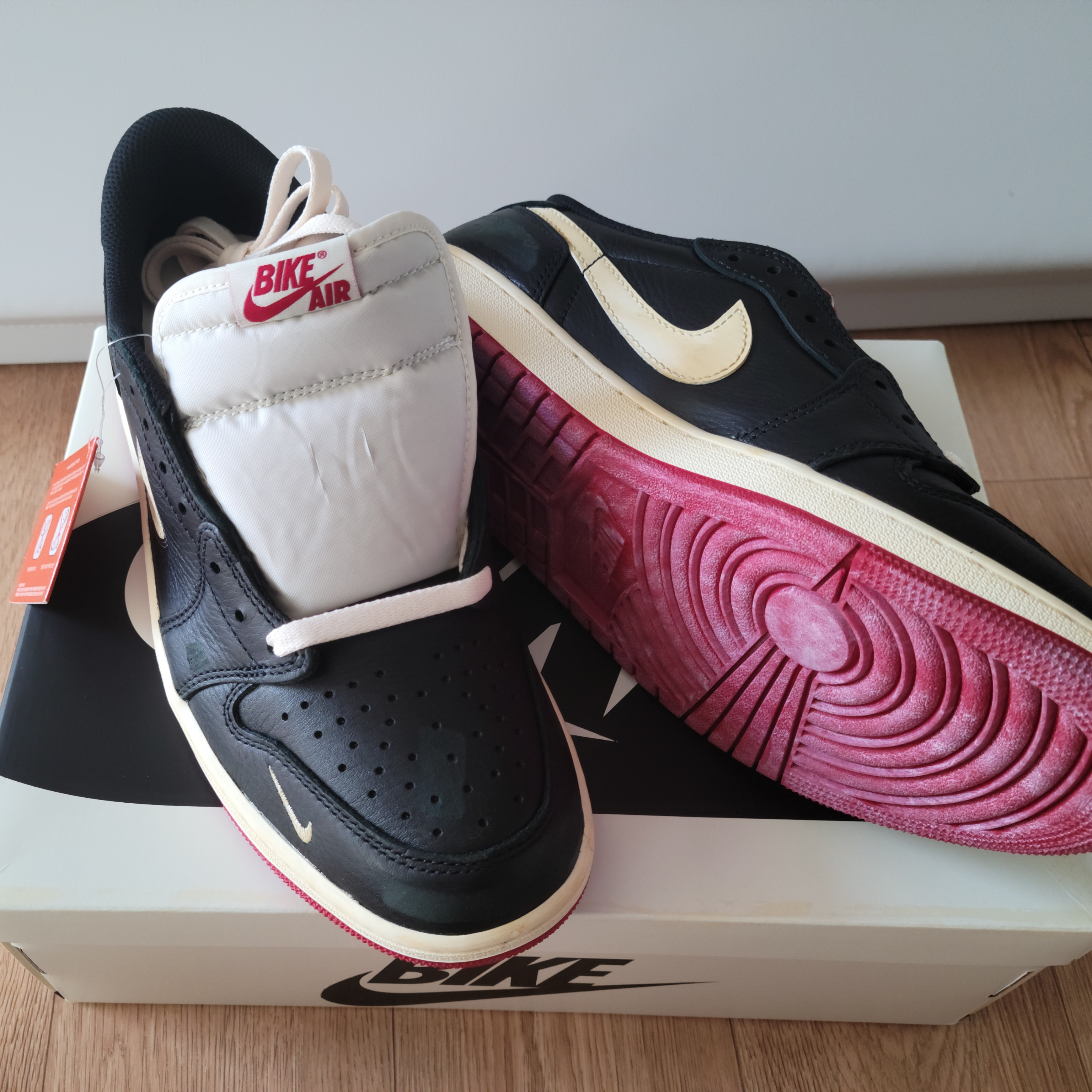 Jordan 1 x Nigel Sylvester Retro Low OG Better With Time 착용 스타일 - 4