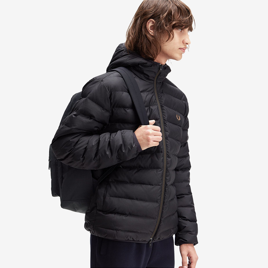 프레드페리 나일론 뱃지 백팩 블랙 샴페인(Fred Perry Nylon Badge Backpack Black Champagne) - 3