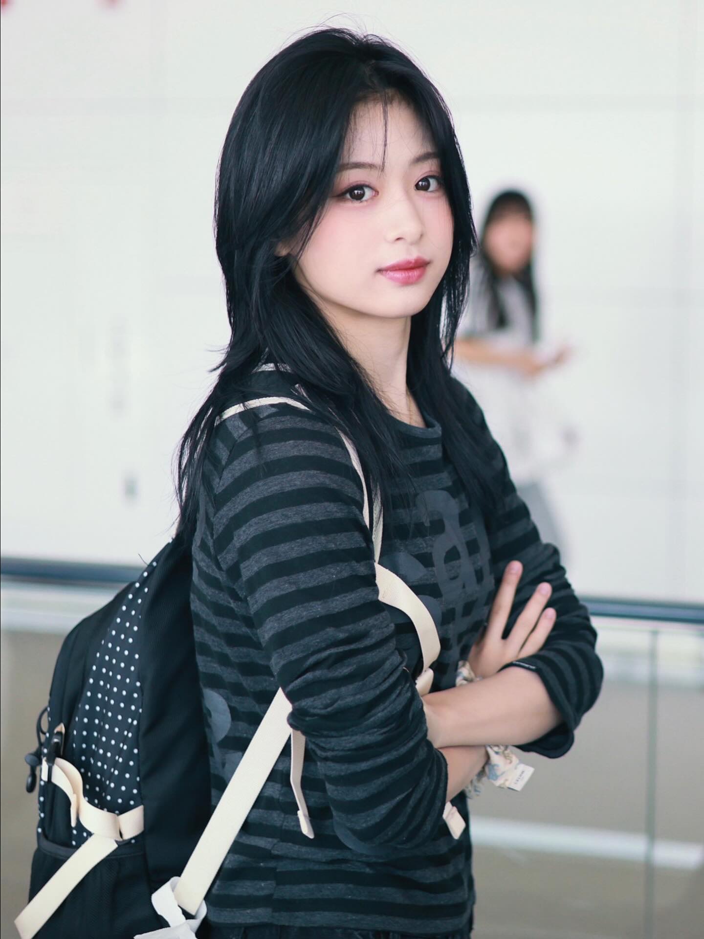 [KREAM 단독] Safarispot Ticketing Stripe Border Tee Black, [KREAM 단독] Safarispot Women 1/2 Ticketing Stripe Border Tee Gray 착용 스타일