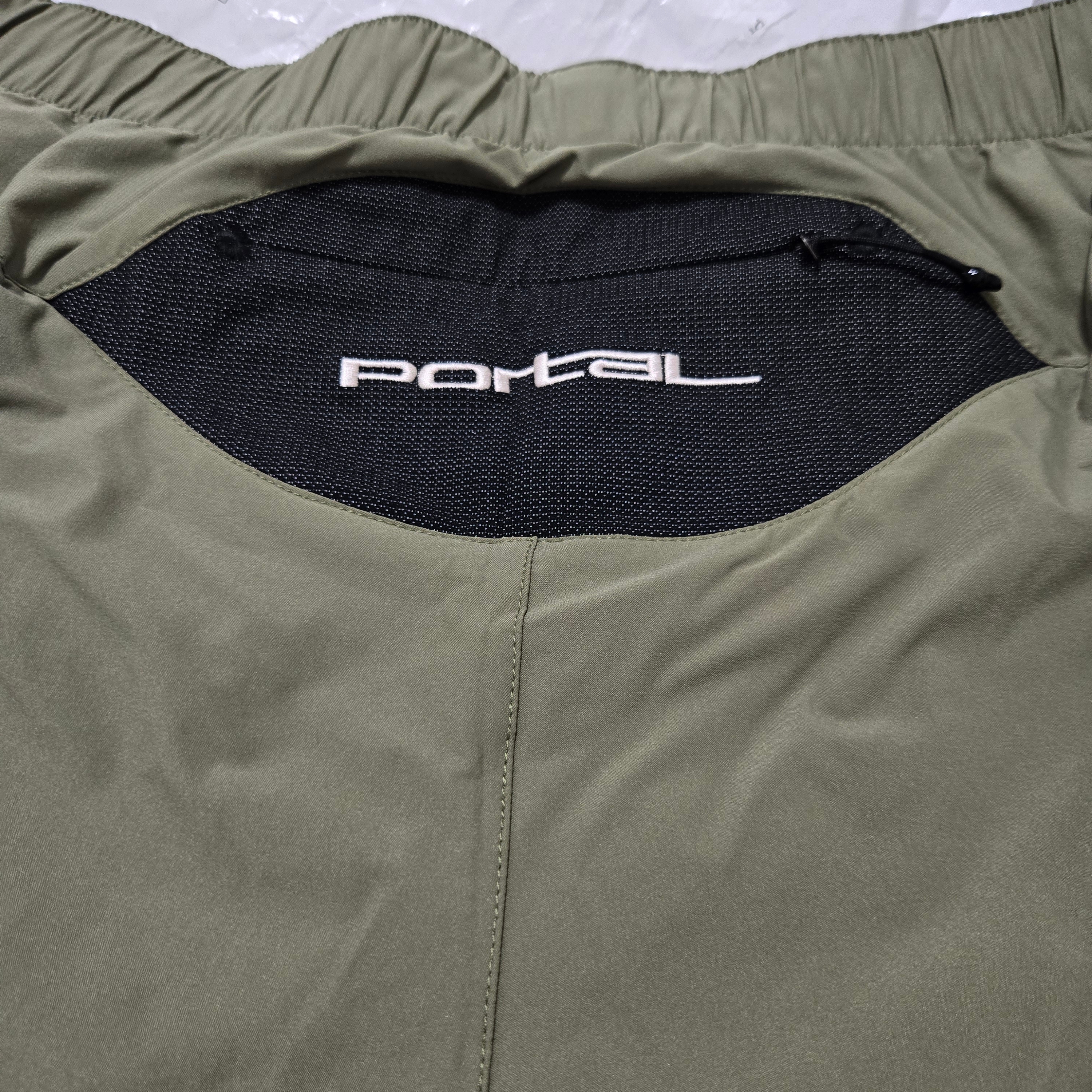 Portal Marka Liner Shorts Burnt Olive 착용 스타일