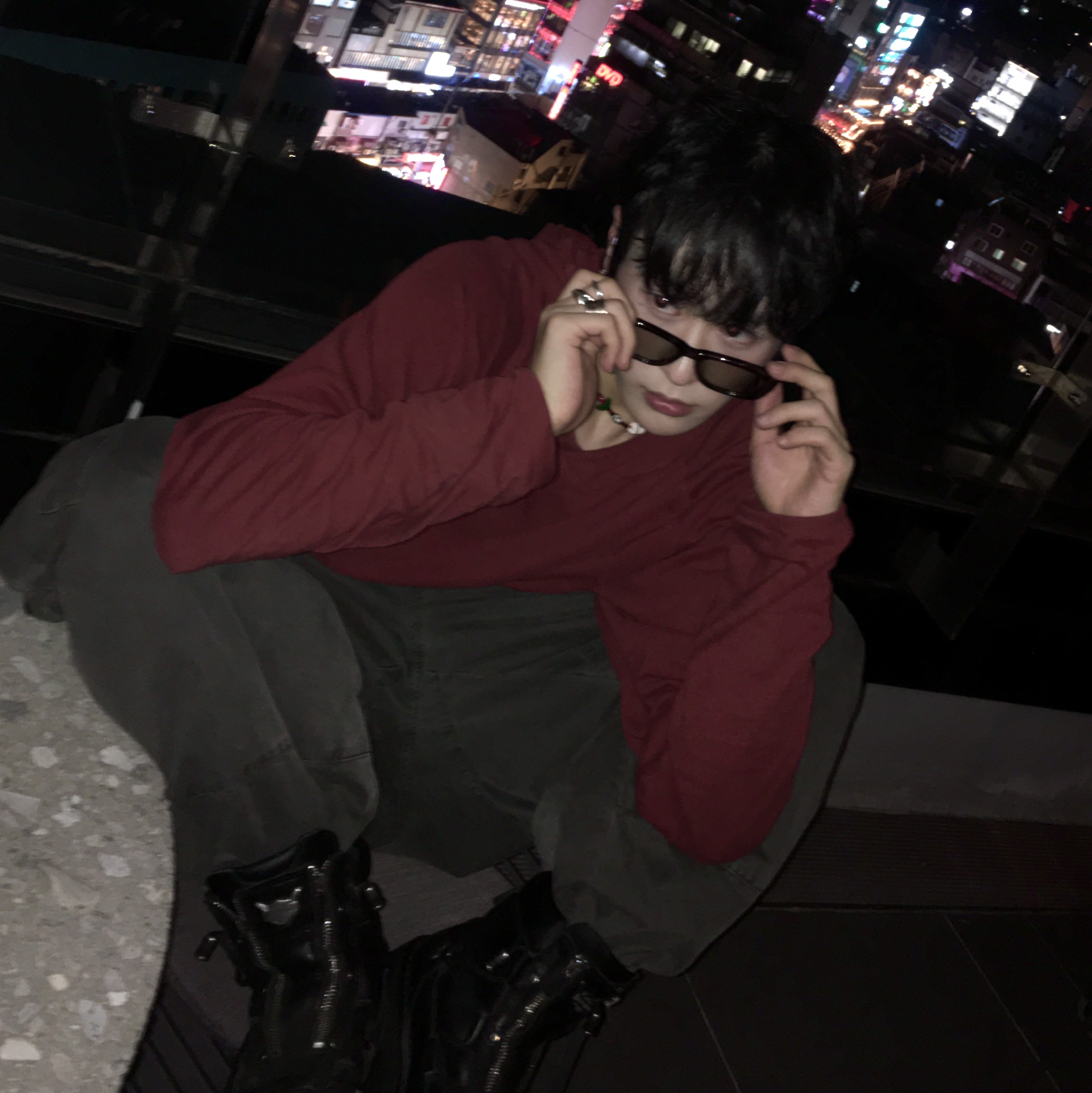 Hatchingroom Regular Base Hoodie M.Grey, Hatchingroom Board Pants V2 Dark Olive 착용 스타일