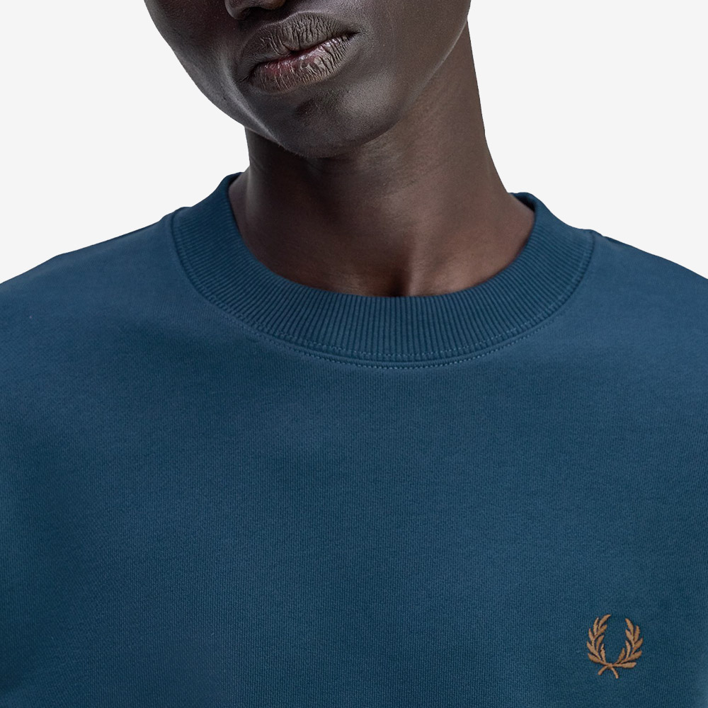프레드페리 크루넥 스웻셔츠 다크페트롤 쉐이디드 스톤(Fred Perry Crew Neck Sweatshirt Dark PetroLong Sleevehaded Stone) - 3