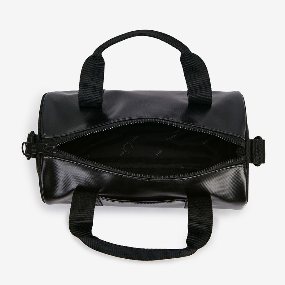 프레드페리 토널 클래식 미니 배럴 백 블랙 골드(Fred Perry Tonal Classic Mini Barrel Bag Black Gold) - 6