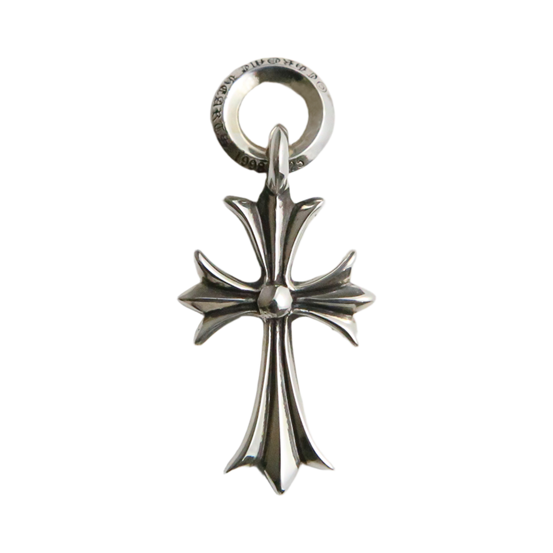 120 111 457 Hansroom Chrome Hearts Tiny CH cross Charm