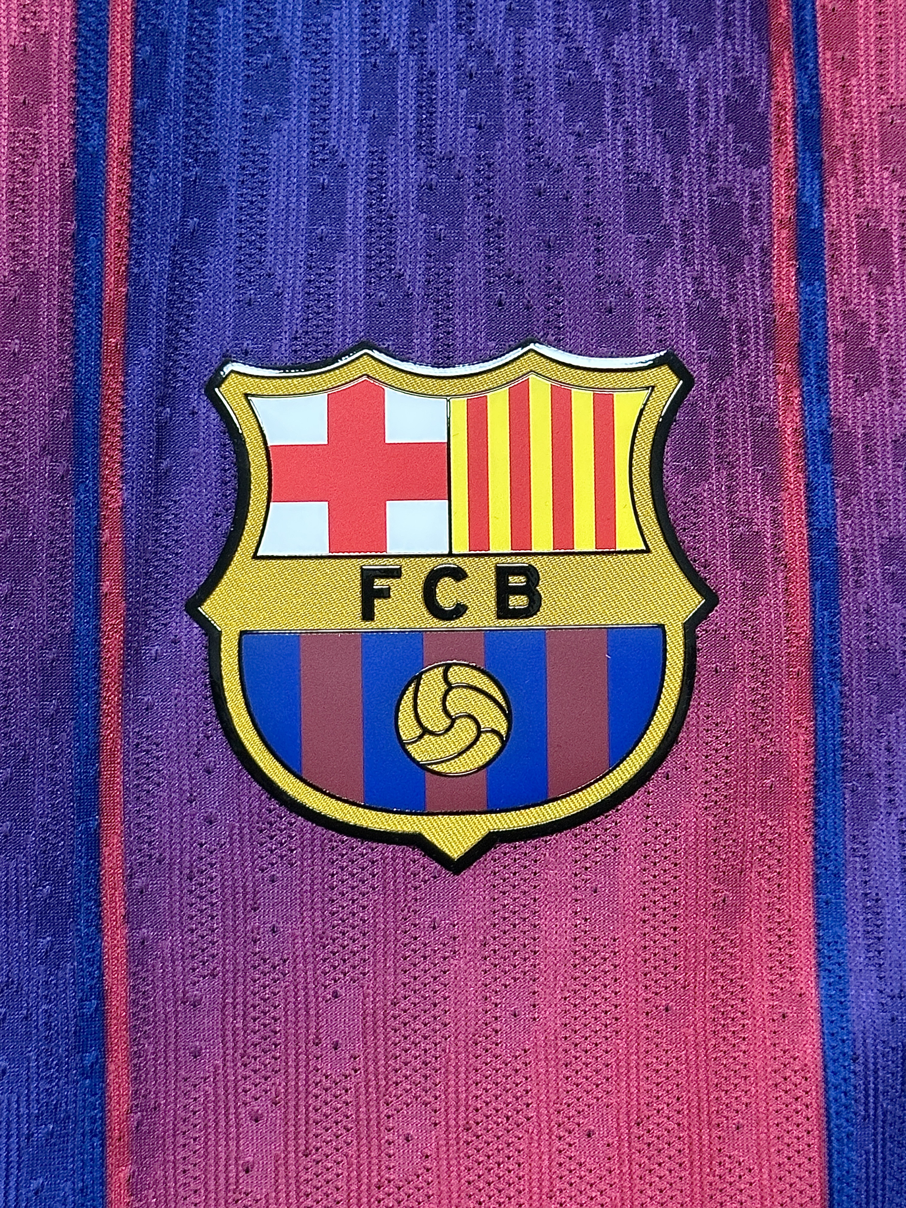 Nike FC Barcelona 2025/26 Stadium Home Dri-Fit Football Replica Jersey Deep Royal Blue Noble Red (Non Marking Ver.), Nike FC Barcelona 2025/26 Match Home Dri-Fit ADV Soccer Authentic Jersey Deep Royal Blue Noble Red (Non Marking Ver.) 착용 스타일 - 5