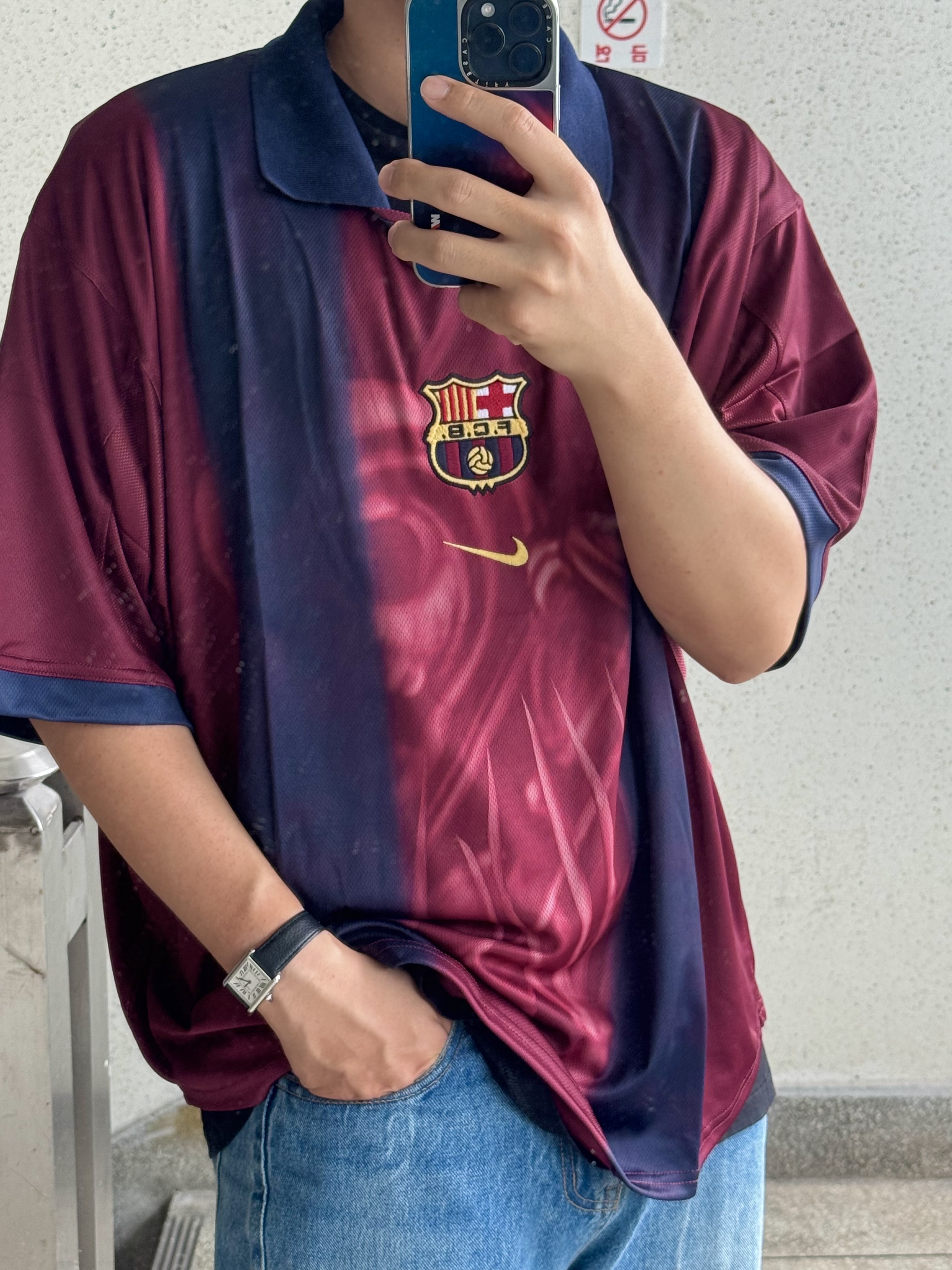 Nike FC Barcelona x Travis Scott Retro 2000/01 Home Skeleton Jersey Multicolor (Non Marking Ver.), Cartier Tank Must Watch Large Quartz Steel Calfskin Black 착용 스타일