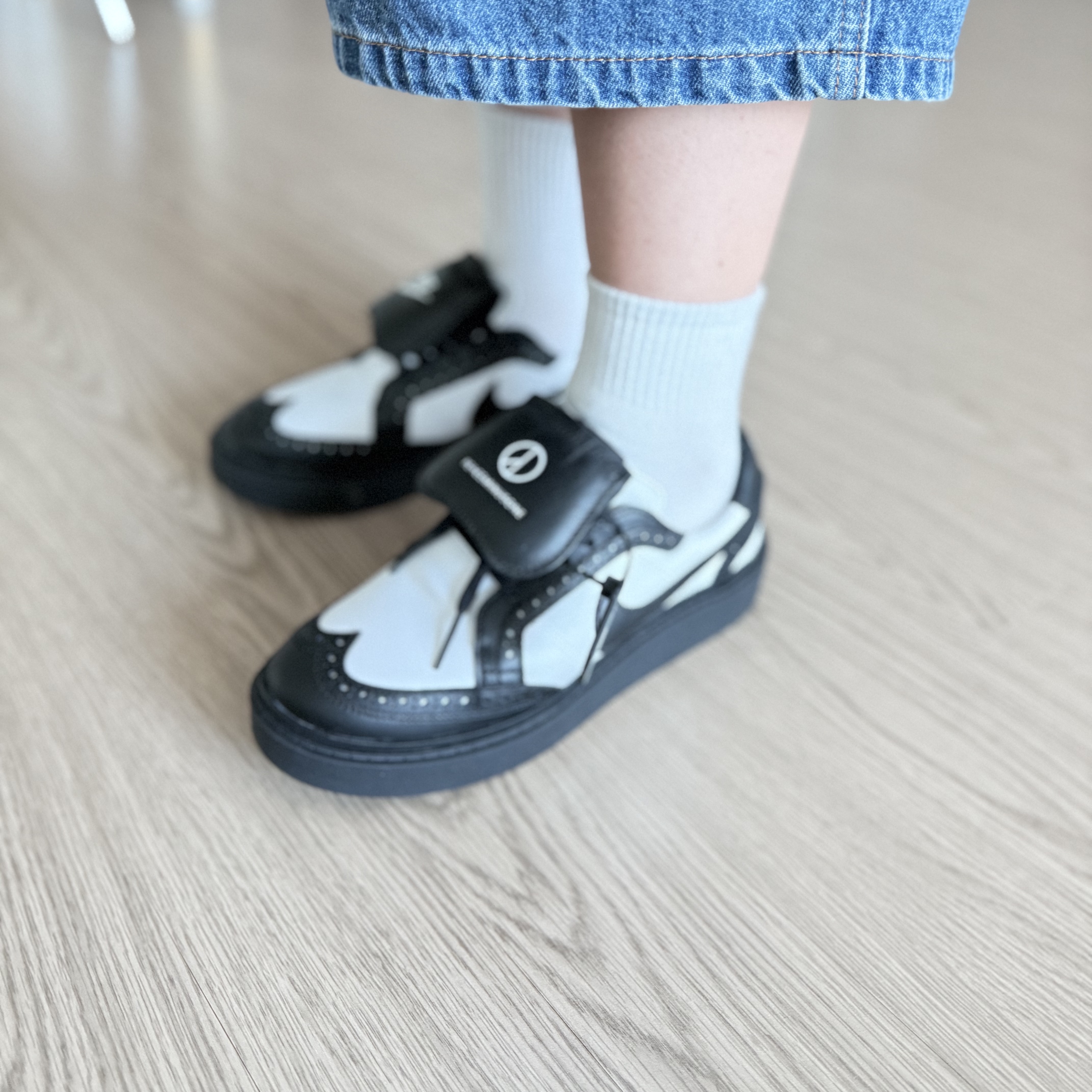 Nike x Peaceminusone Kwondo1 Black and White 착용 스타일 - 3