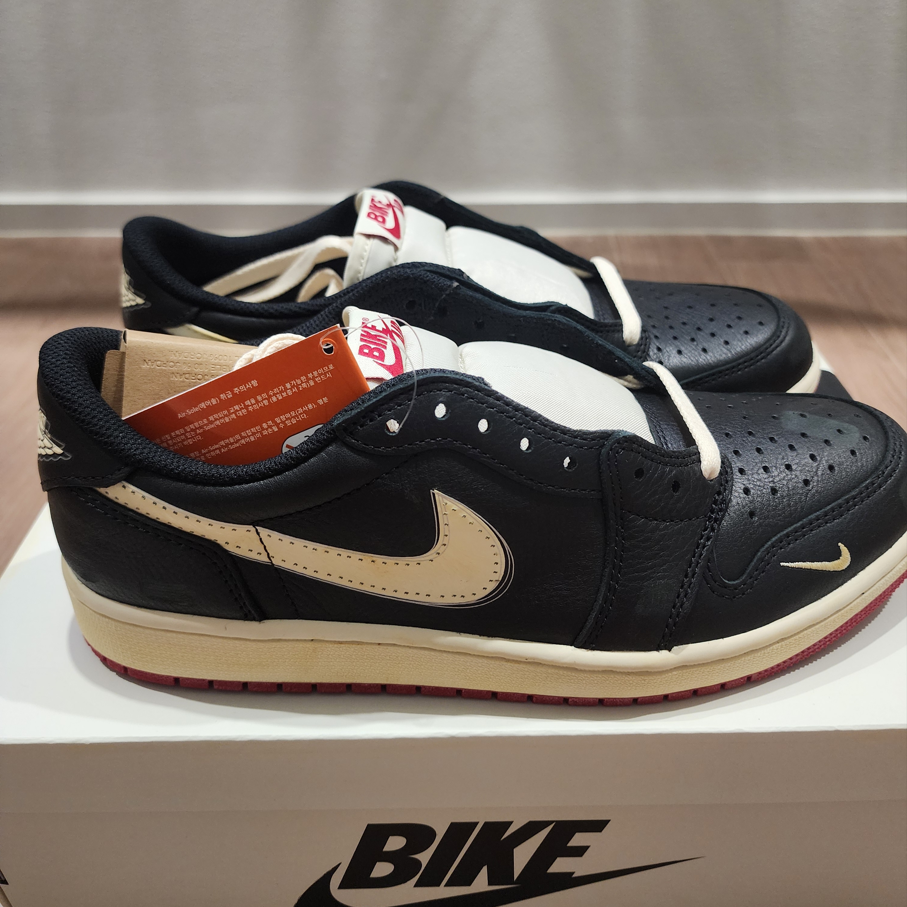 Jordan 1 x Nigel Sylvester Retro Low OG Better With Time 착용 스타일 - 2