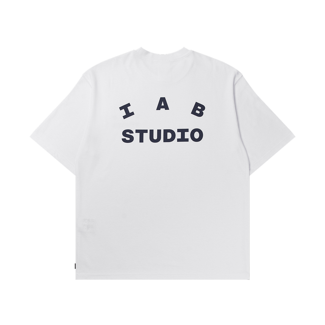 아이앱 스튜디오 티셔츠 화이트 네이비(IAB Studio T-Shirt White Navy)