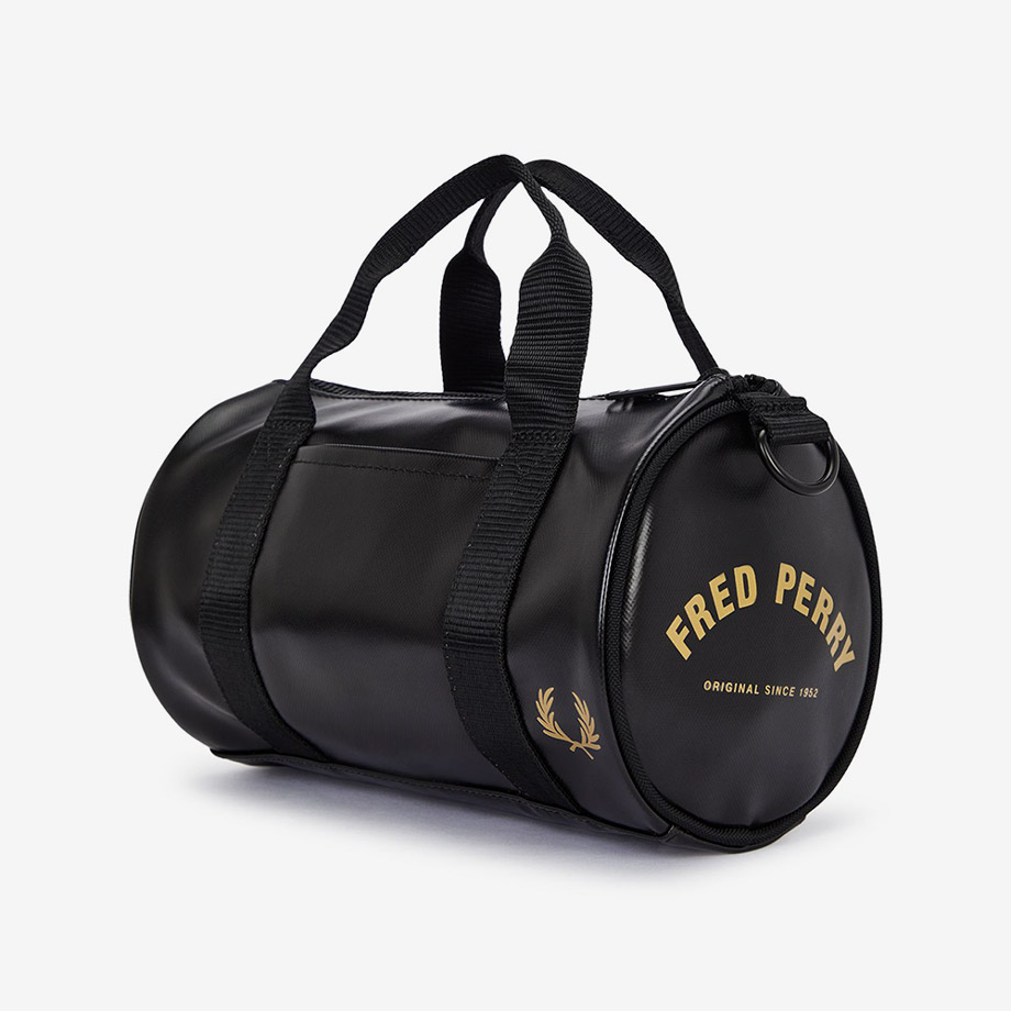 프레드페리 토널 클래식 미니 배럴 백 블랙 골드(Fred Perry Tonal Classic Mini Barrel Bag Black Gold) - 4