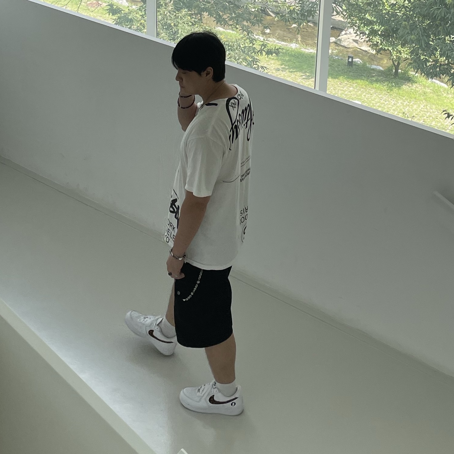 Nike x Supreme x GOODENOUGH Air Force 1 Low White - 25SS, Stussy x Takahiromiyashita The Soloist 40 WT T-Shirt 착용 스타일
