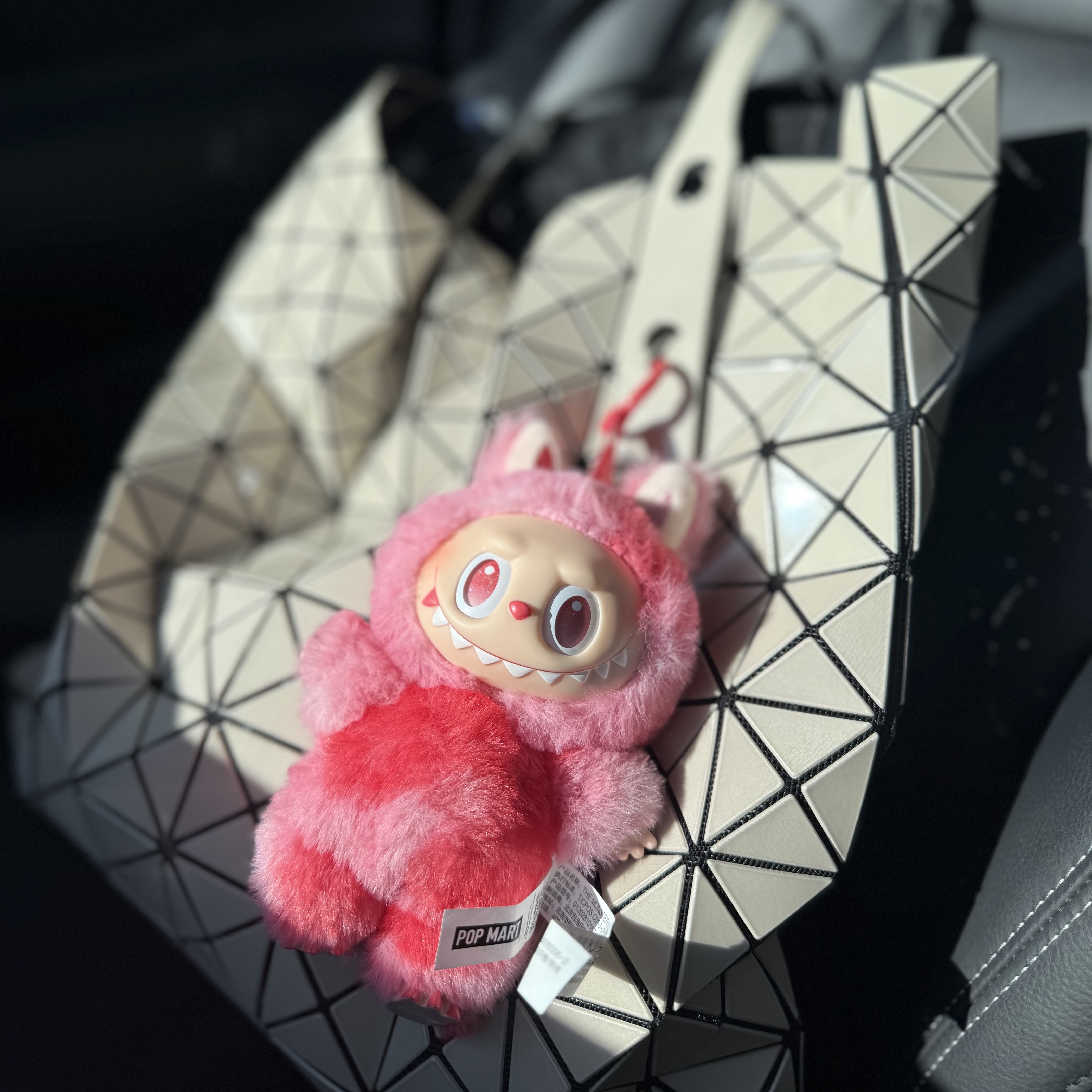 Pop Mart Labubu The Monsters Highlight Series Love Keyring (Opened Case) 착용 스타일 - 2