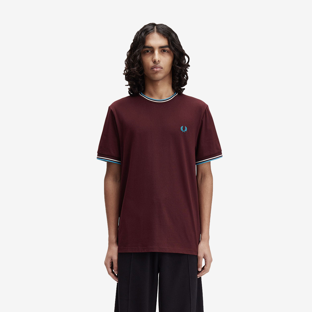 프레드페리 트윈 팁 티셔츠 옥스 블러드 에크루 코트블루(Fred Perry Twin Tipped T-Shirt Oxblood Ecru Court Blue) - 2