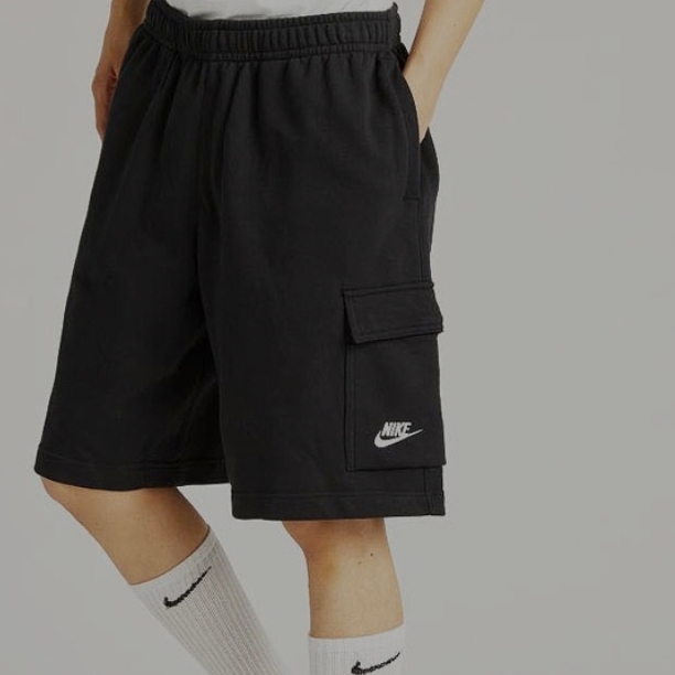 Nike NSW Club French Terry Cargo Shorts Black - Asia 착용 스타일 - 1