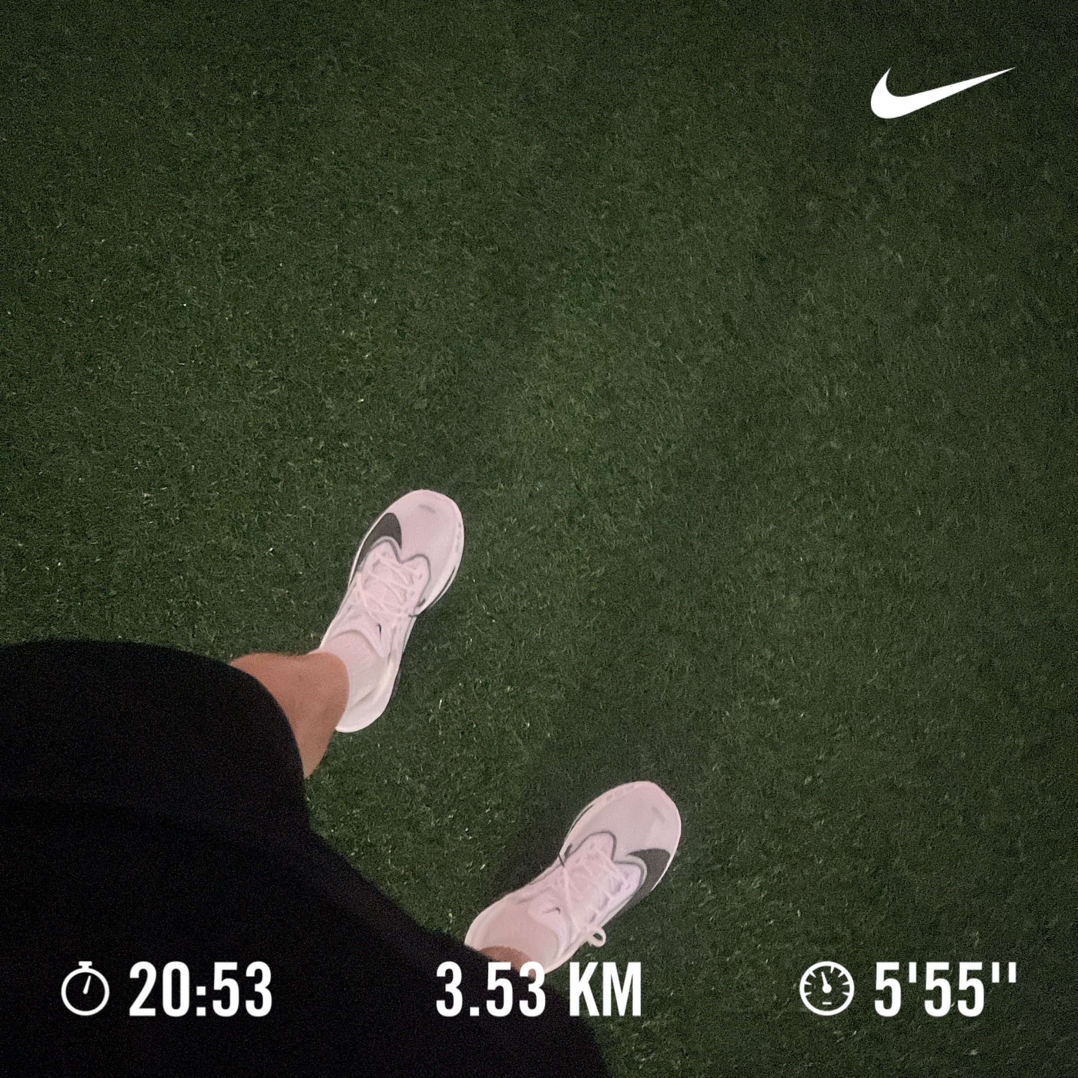 Nike Zoom Fly 6 White Smoke Grey 착용 스타일