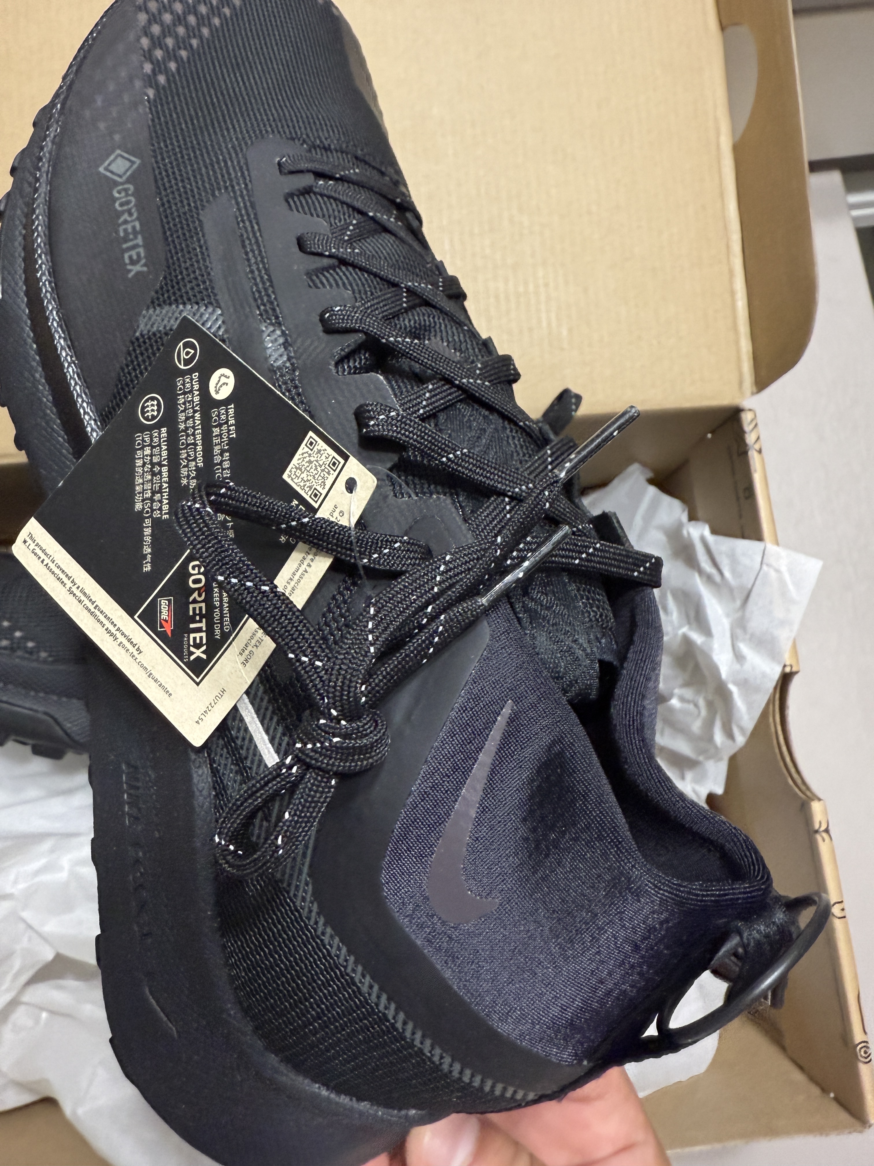 Nike React Pegasus Trail 4 Gore-Tex Black Velvet Brown 착용 스타일 - 4