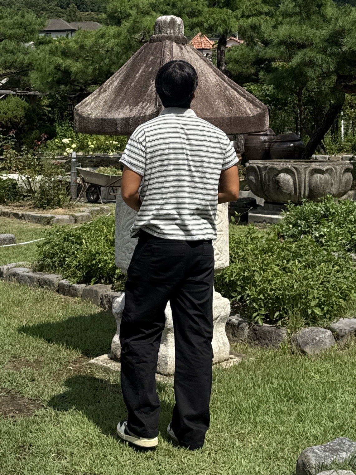 Jordan 1 x Travis Scott Retro Low OG SP Reverse Olive, Jordan 1 x Travis Scott x Fragment Retro Low OG SP Military Blue 착용 스타일 - 3