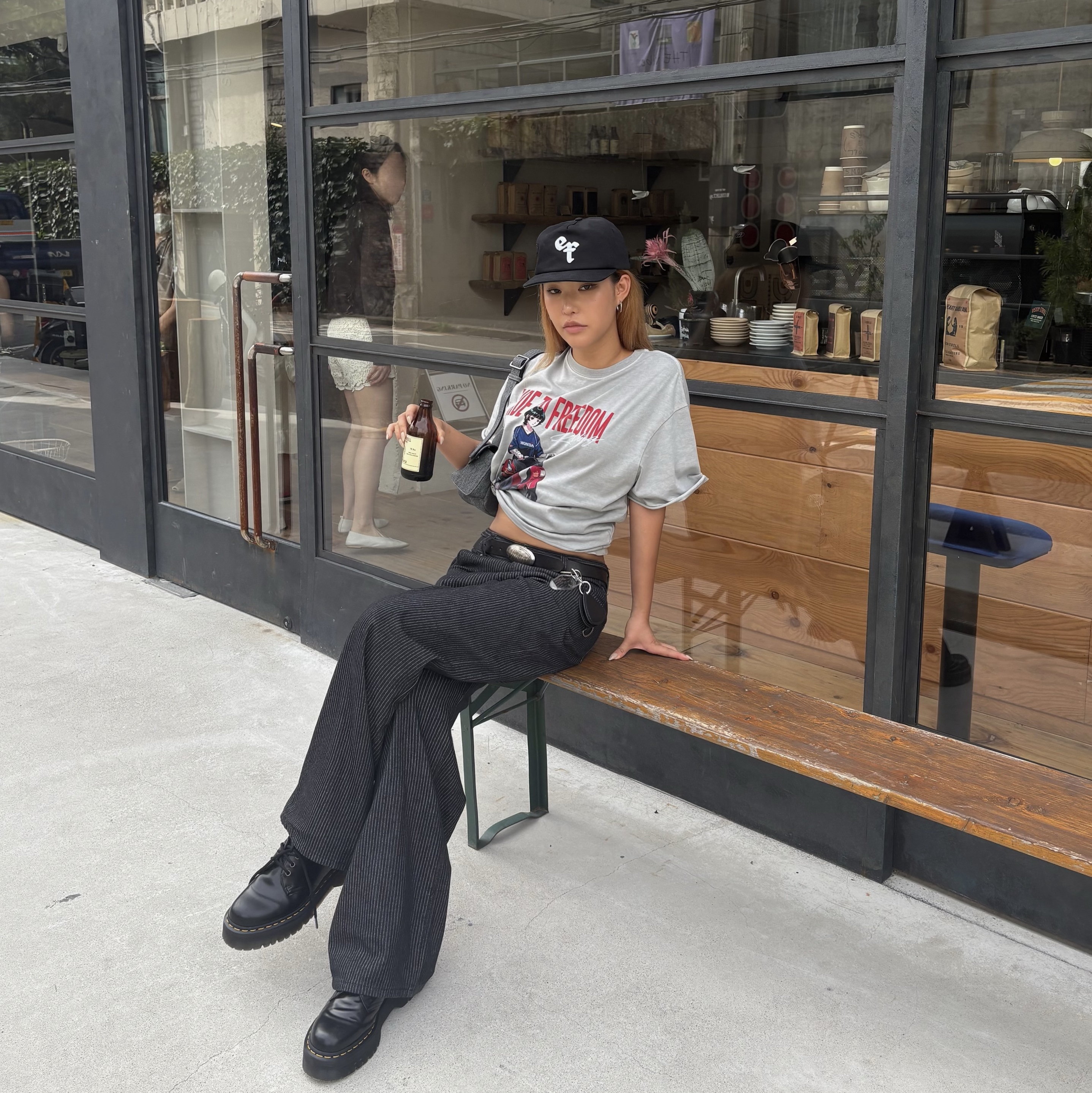 [KREAM 단독] Honda x Tree13 Squash Short Sleeve Pigment Charcoal 착용 스타일 - 3