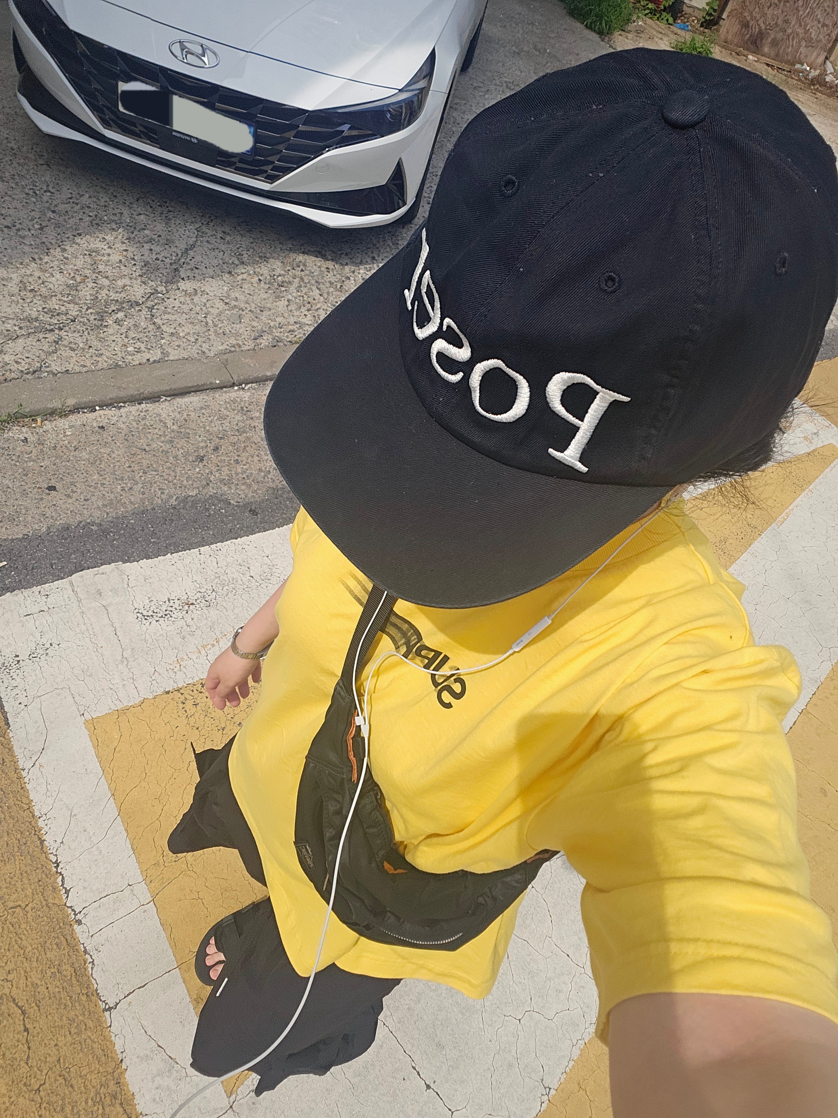 Supreme Motion Logo T-Shirt Yellow - 20SS, Porter Tanker Waist Bag L Black 착용 스타일