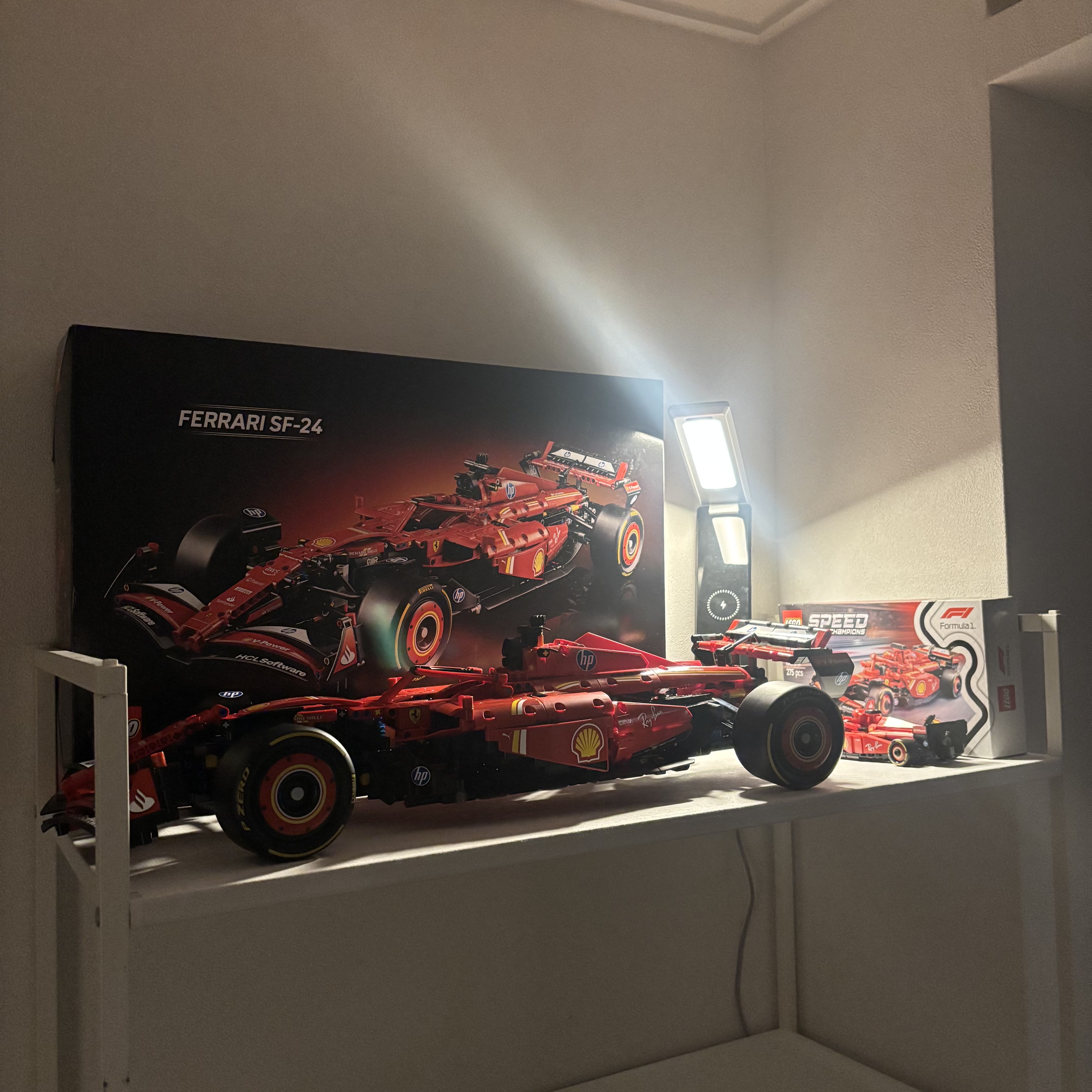 Lego Speed Champions Ferrari SF-24 F1 Race Car, Lego Ferrari SF-24 F1 Car 착용 스타일 - 2
